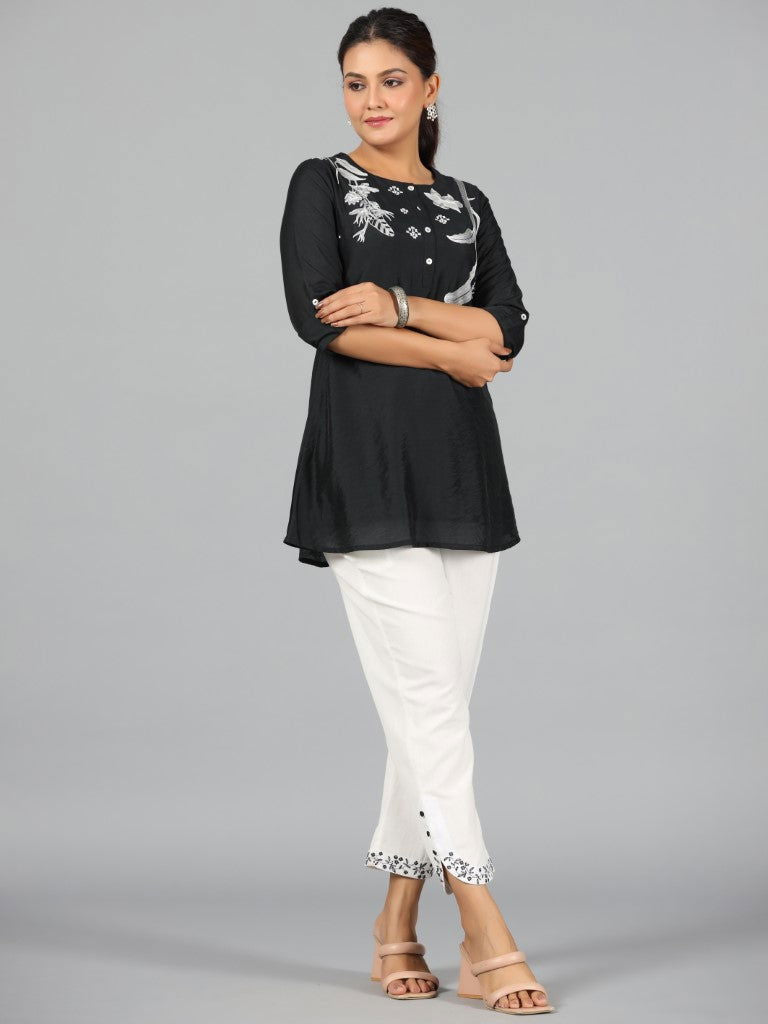 Juniper Black Floral Printed Chanderi Embroidered Tunic & Pants With Thread Work 