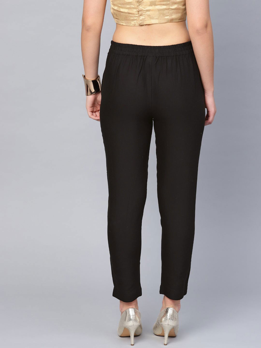 Juniper Black Solid Cotton Flex Slim Fit Women Pants With Two Pockets 