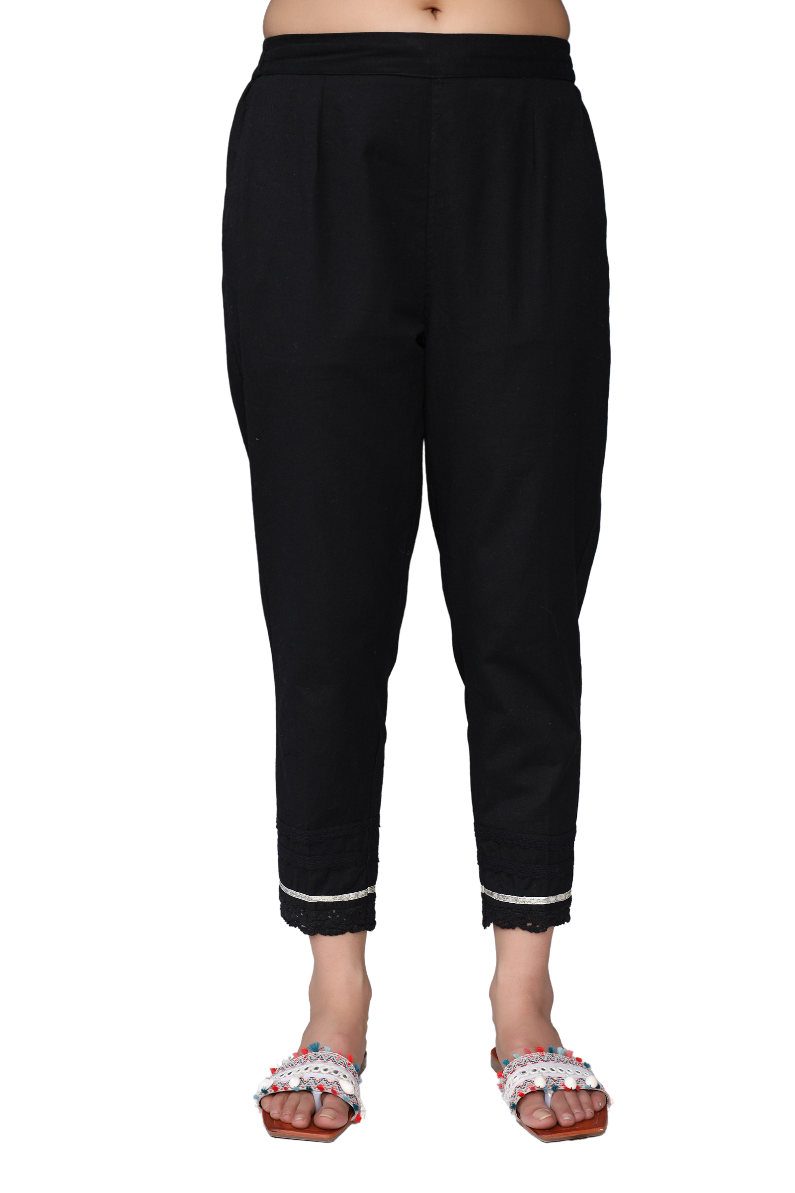 Juniper Black Solid Cotton Women Slim Fit Laced Pants With Single Side Pocket & Drawstring 