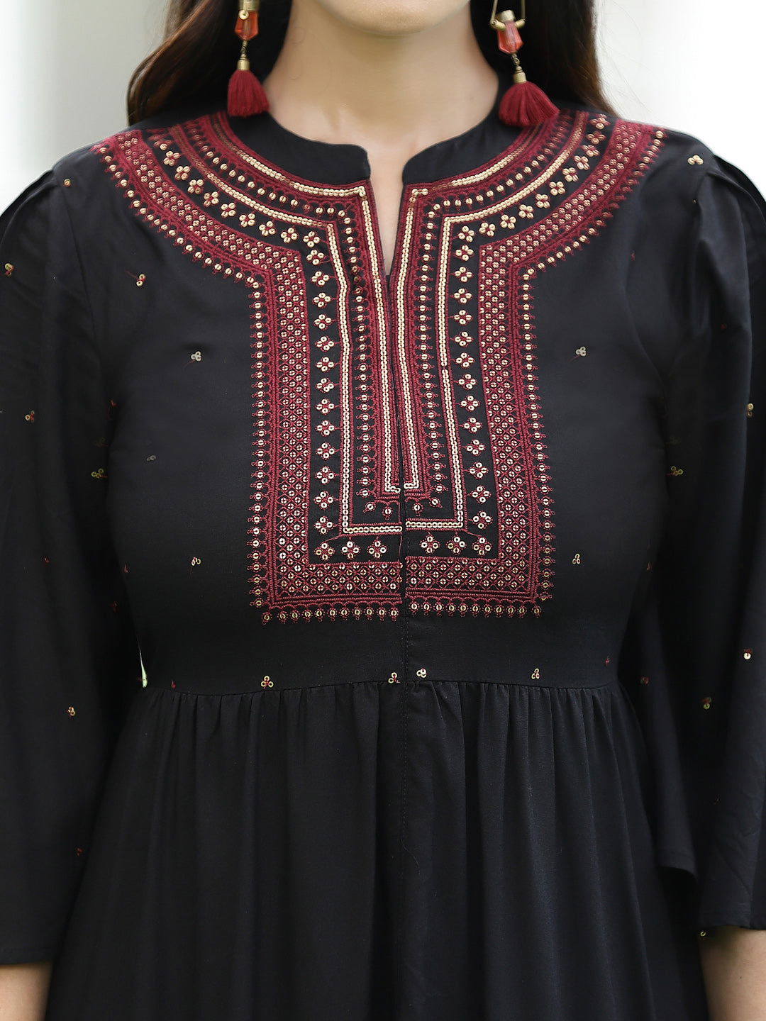 Juniper Black Thread Embroidered Rayon High Slit Kurta & Pants Set 