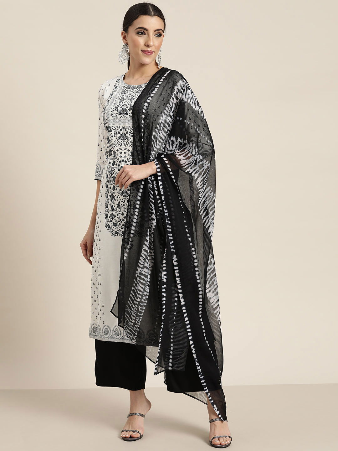 Juniper Black & White Ethnic Motif Printed Rayon Kurta Pants & Chiffon Dupatta Set.
