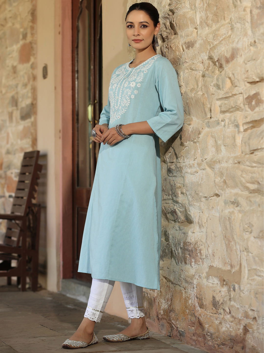 Juniper Blue Ethnic Motif Printed Cotton Flex Straight Kurta With Thread Embroidery 