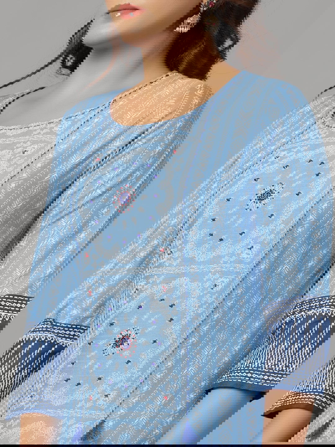 Juniper Blue Ethnic Motif Printed Rayon Slub Kurta With Beads & Sequins 