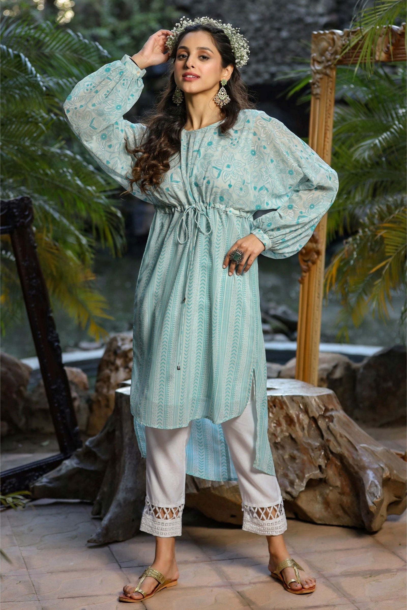 Juniper Blue Floral Printed Georgette High- Low Tunic With Shantoon Inner 