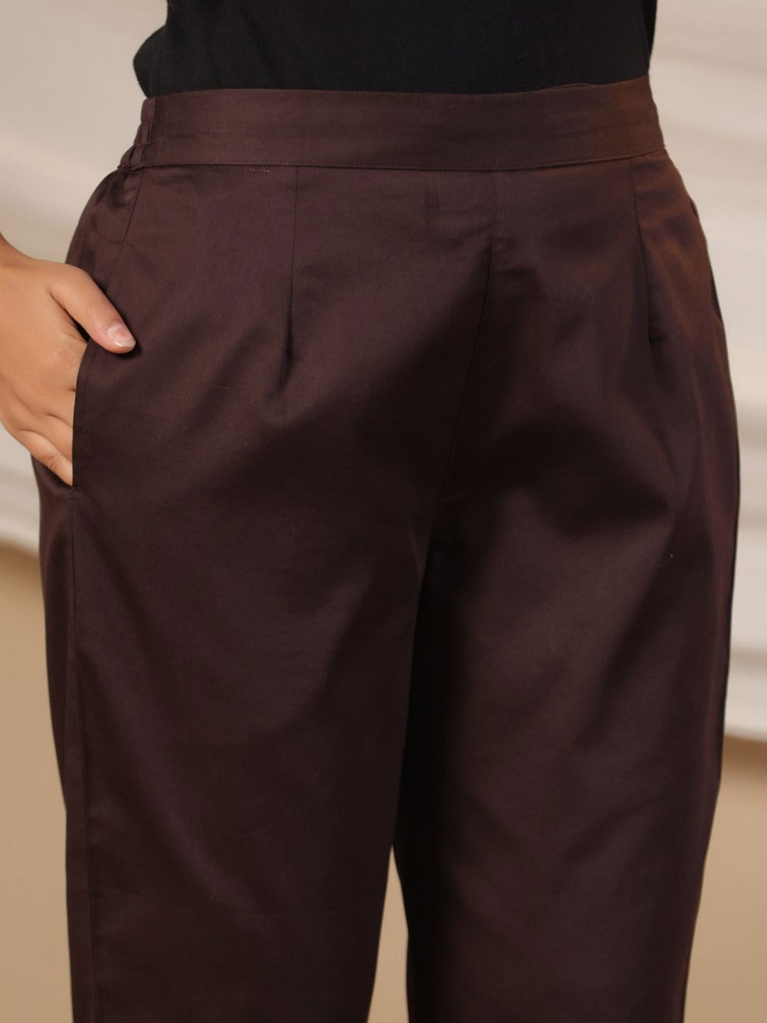 Juniper Brown Solid Lycra Women Drawstring Pants With Single Side Pocket 