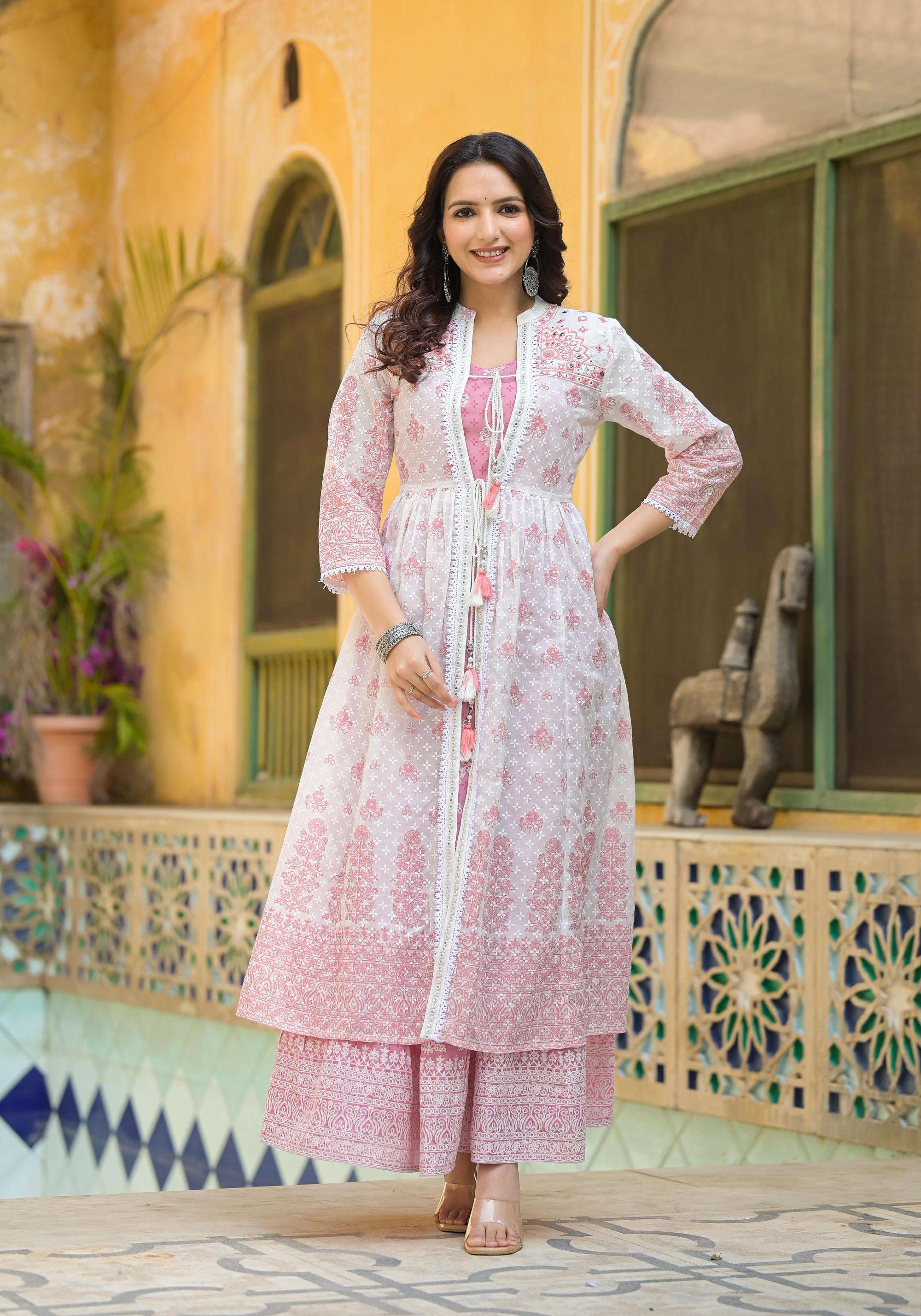 Pink Ethnic Motif Printed Cotton Kurta & Shrug With Doris