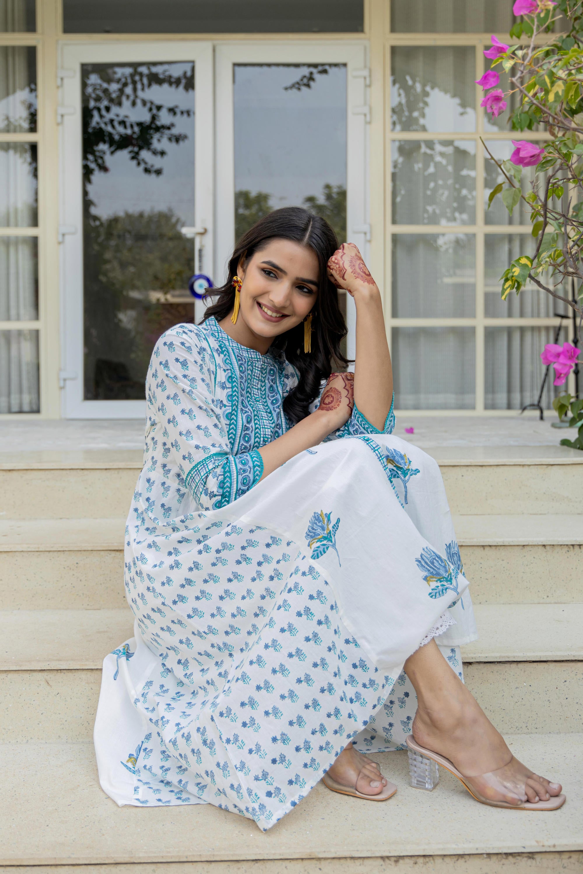 White Floral Printed Cotton Kurta With Buttons