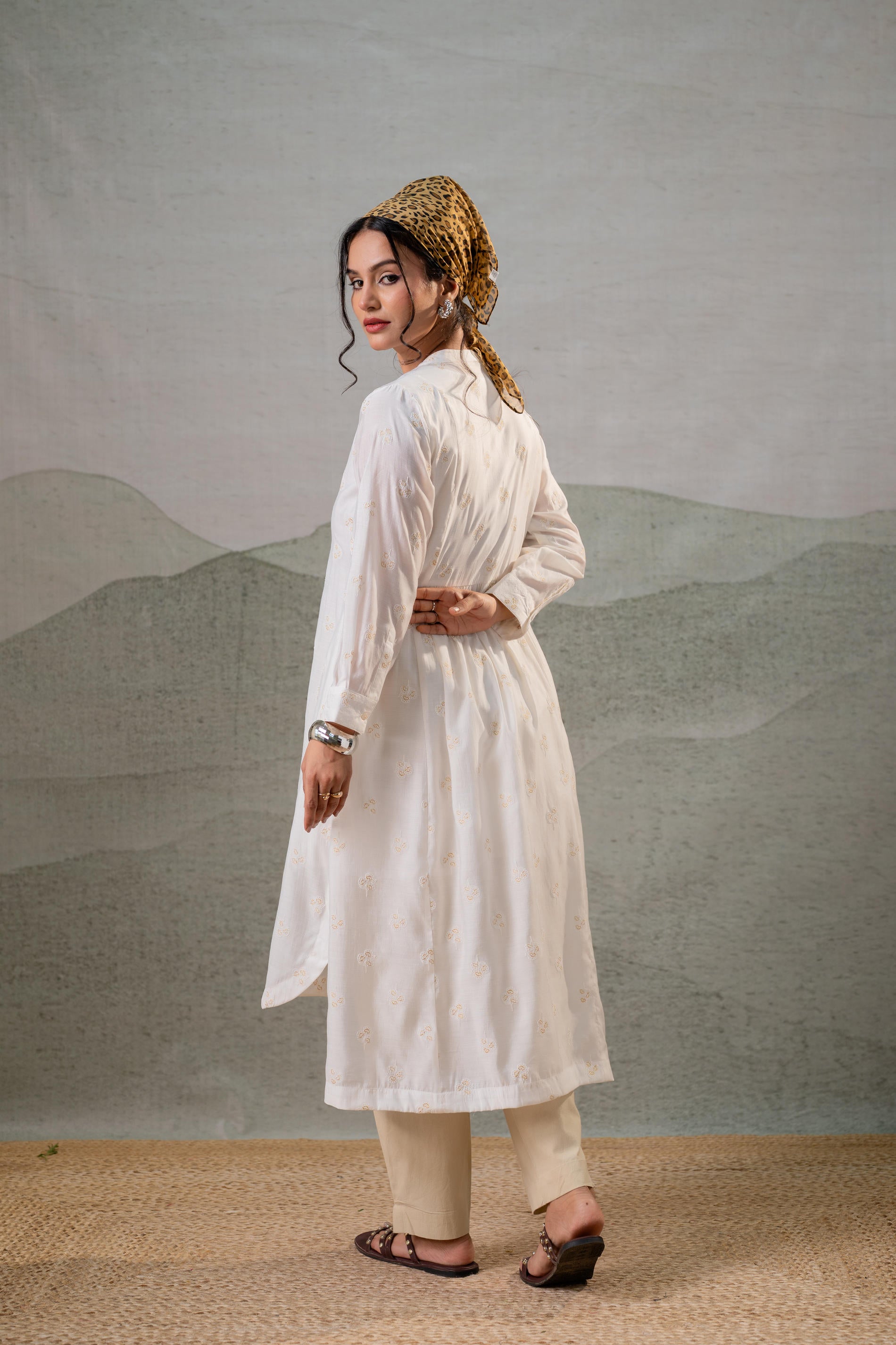 White  Embroidered Kurta