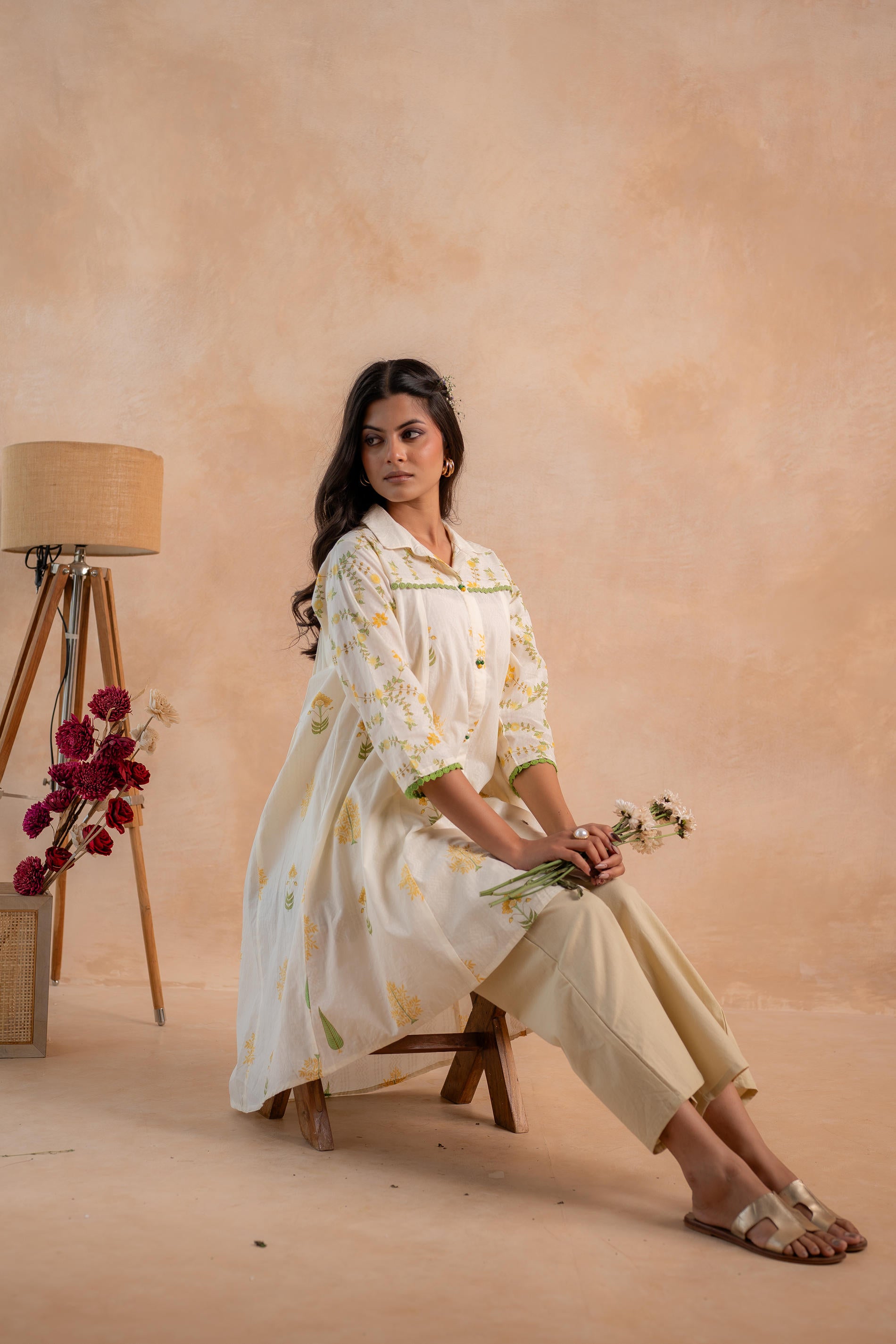 Off-White Garden Printed A-Line Tunic Kurta