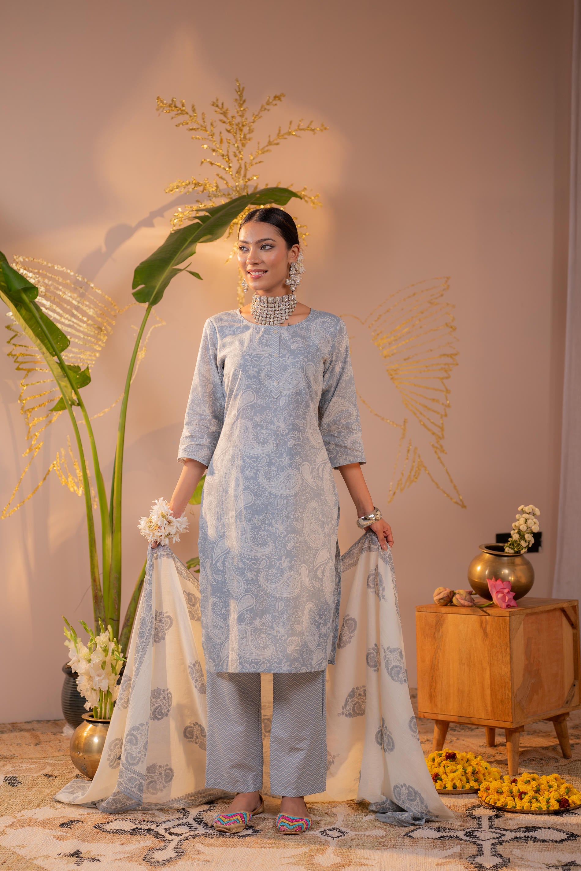 Powder Grey Paisley Grace Kurta Pant And Dupatta Set
