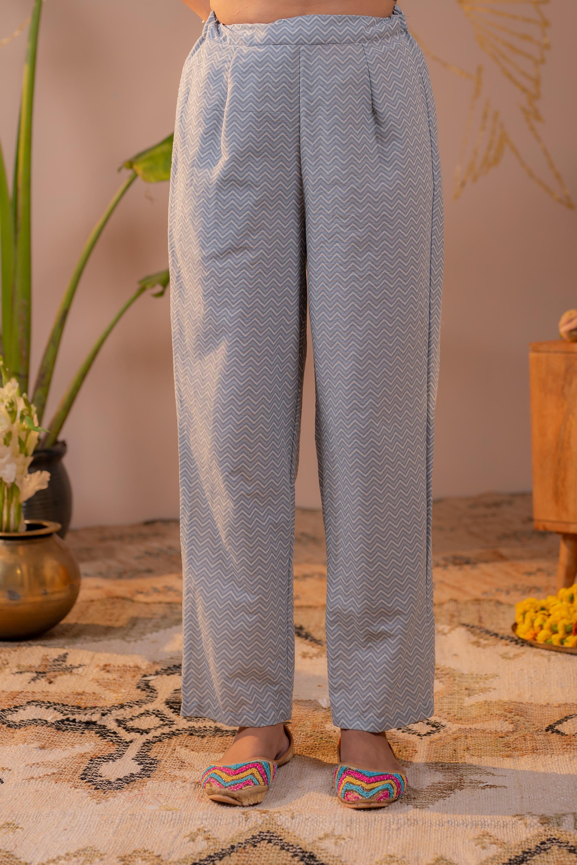 Powder Grey Paisley Grace Kurta Pant And Dupatta Set