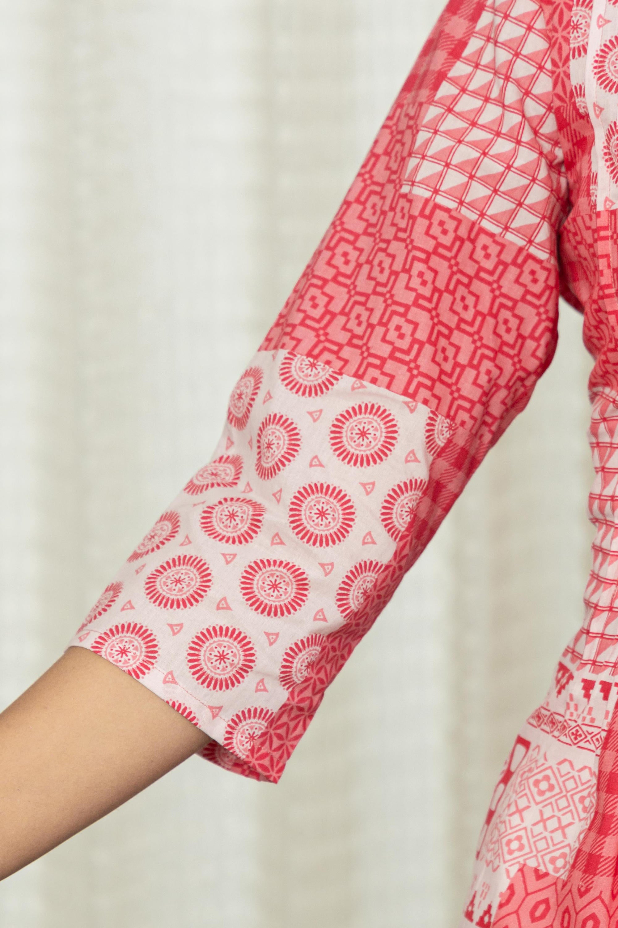 Pink Geometric Printed Cotton Tunic With Buttons