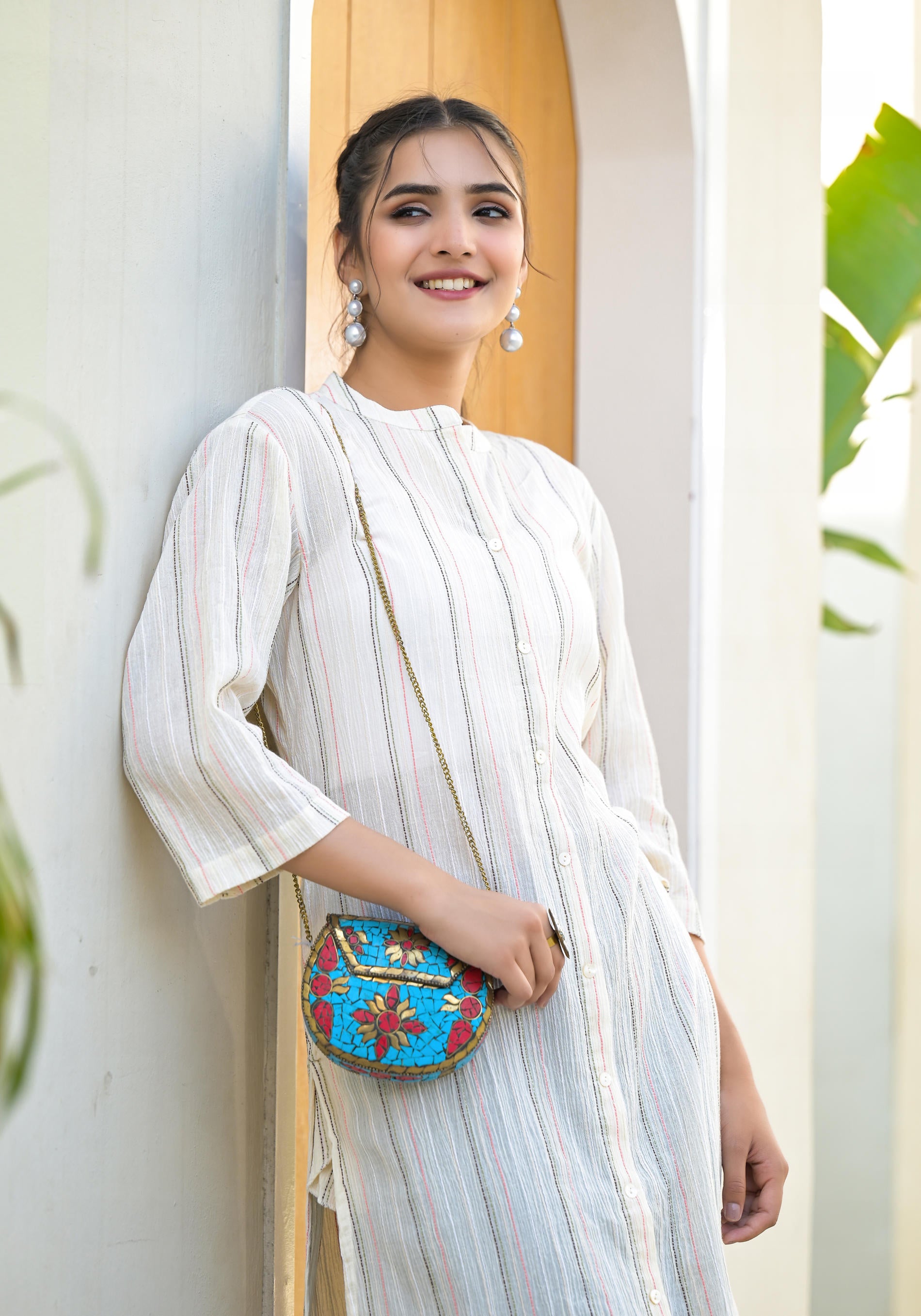 Minimal Ivory Striped Straight Kurta