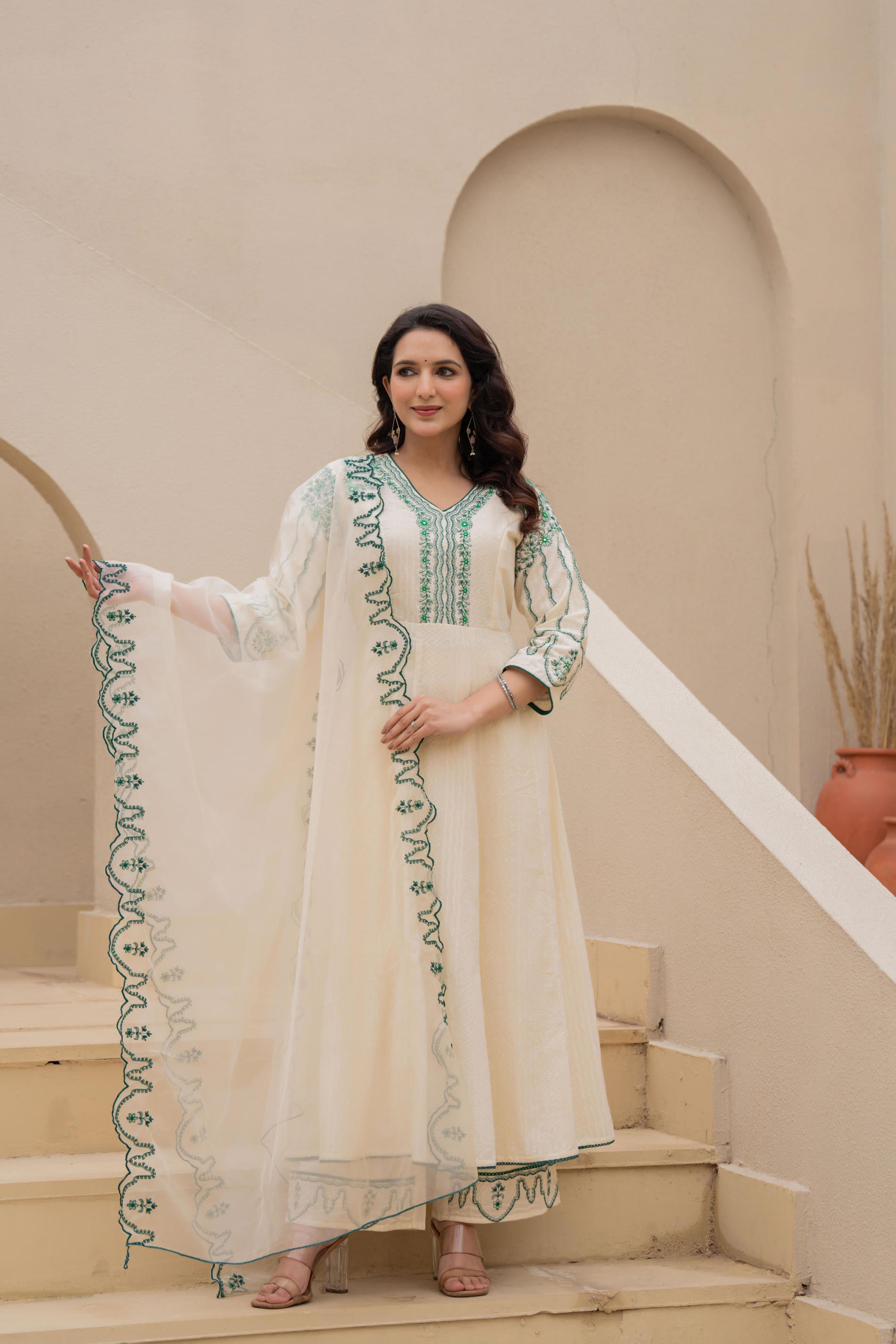 Off-white Anarkali Kurta Set with Green Embroidery and Organza Dupatta