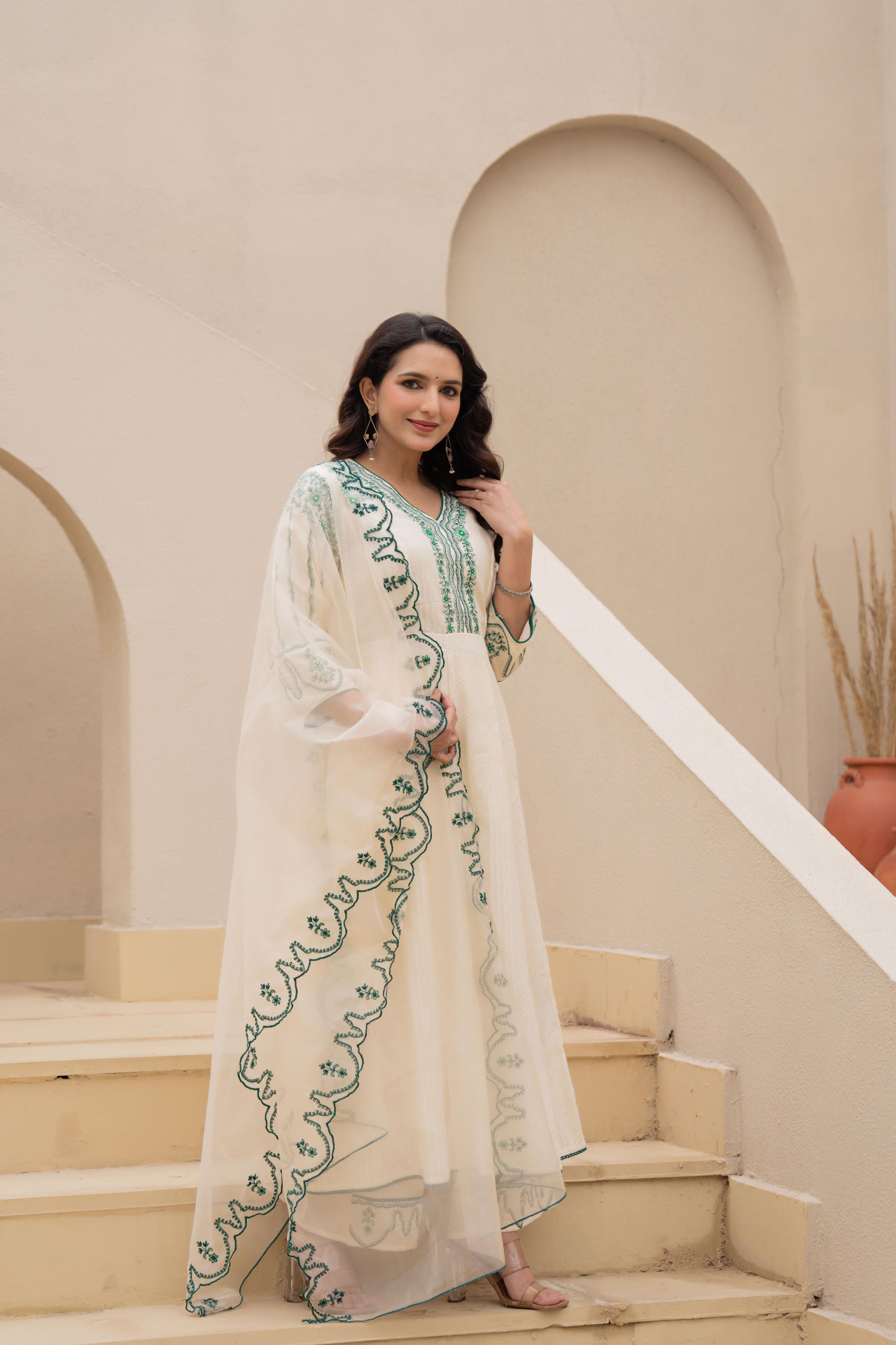 Off-white Anarkali Kurta Set with Green Embroidery and Organza Dupatta