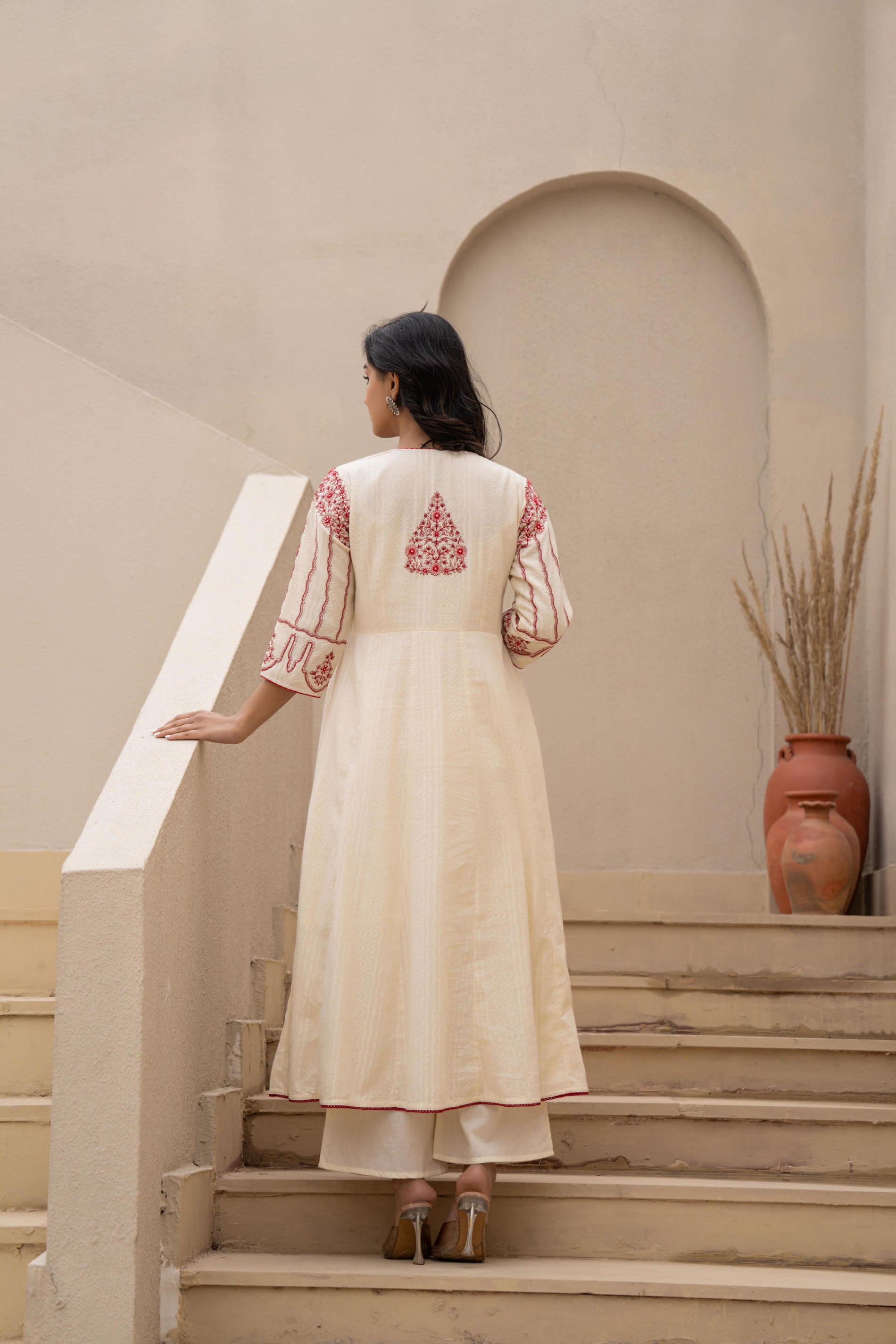 Off-white Anarkali Kurta Set with Red Embroidery and Organza Dupatta
