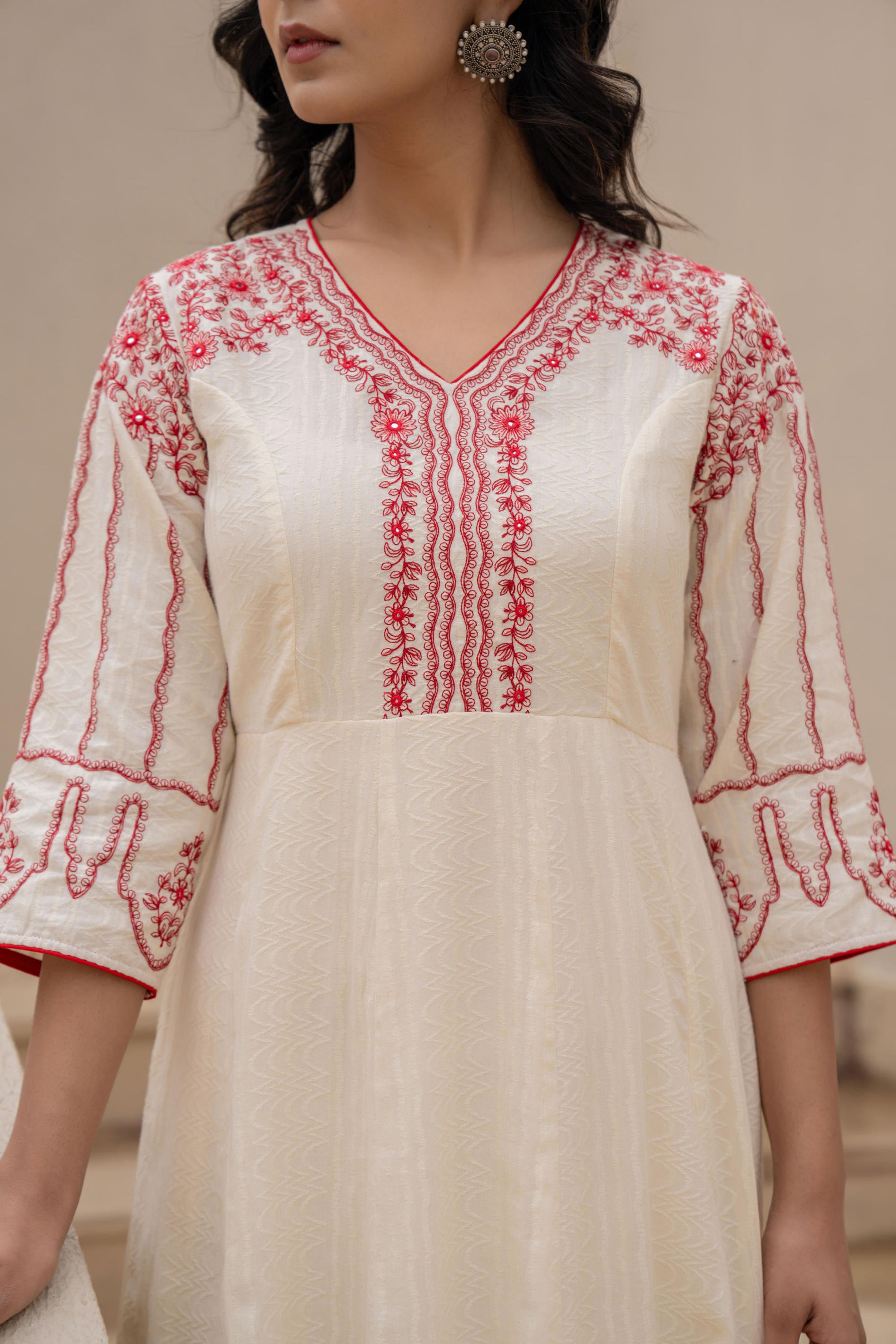 Off-white Anarkali Kurta Set with Red Embroidery and Organza Dupatta