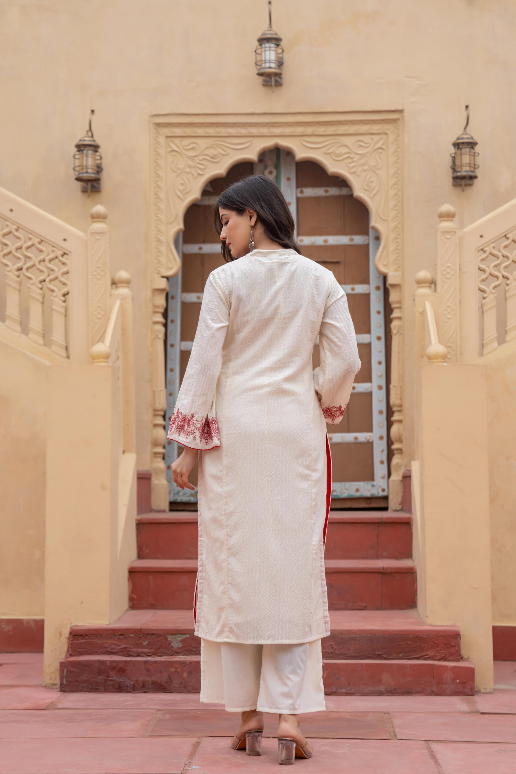 Off White & Red Embroidered Straight Kurta Set with Contrast Detailing