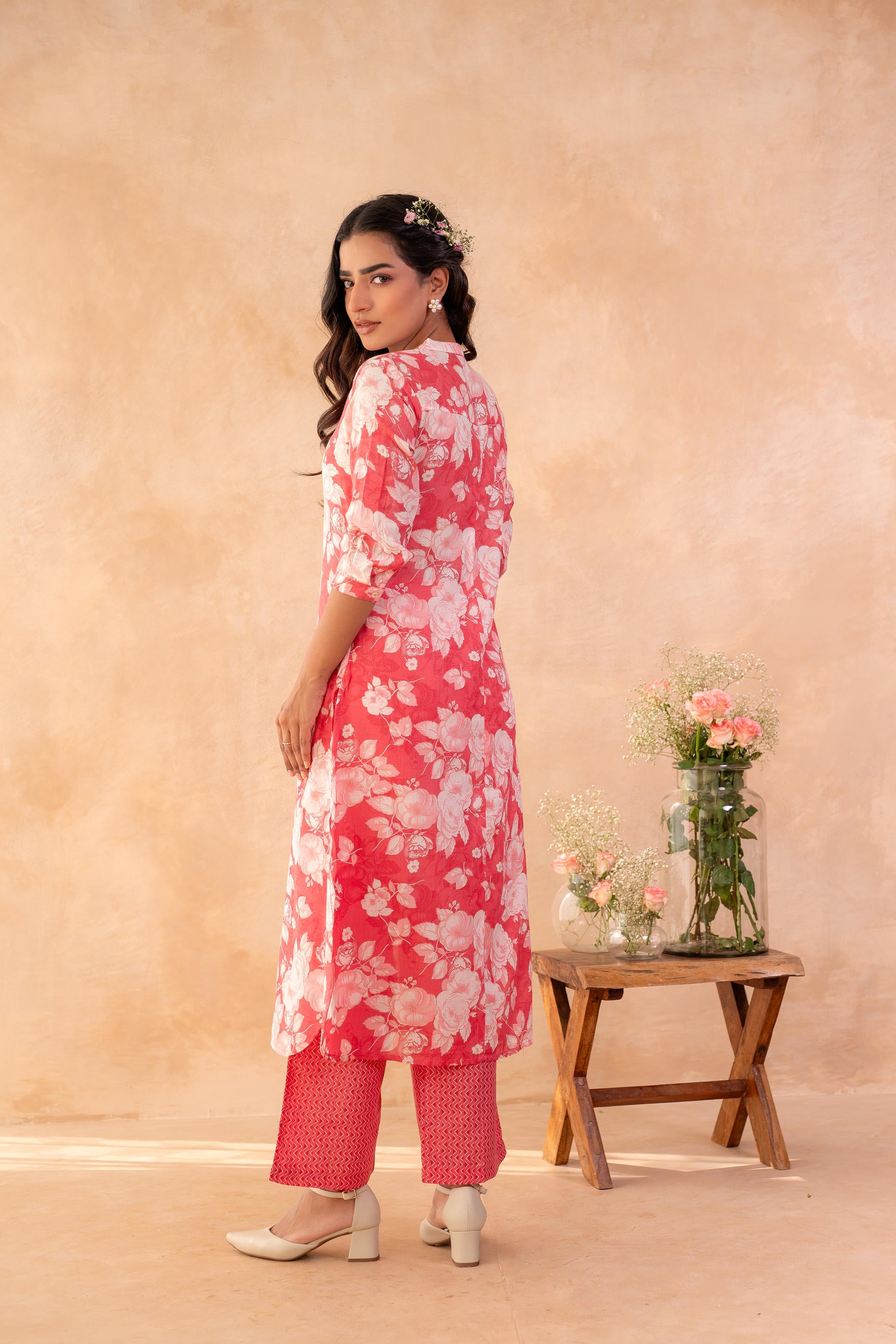 Red Bloom Floral Kurta And Pant Set