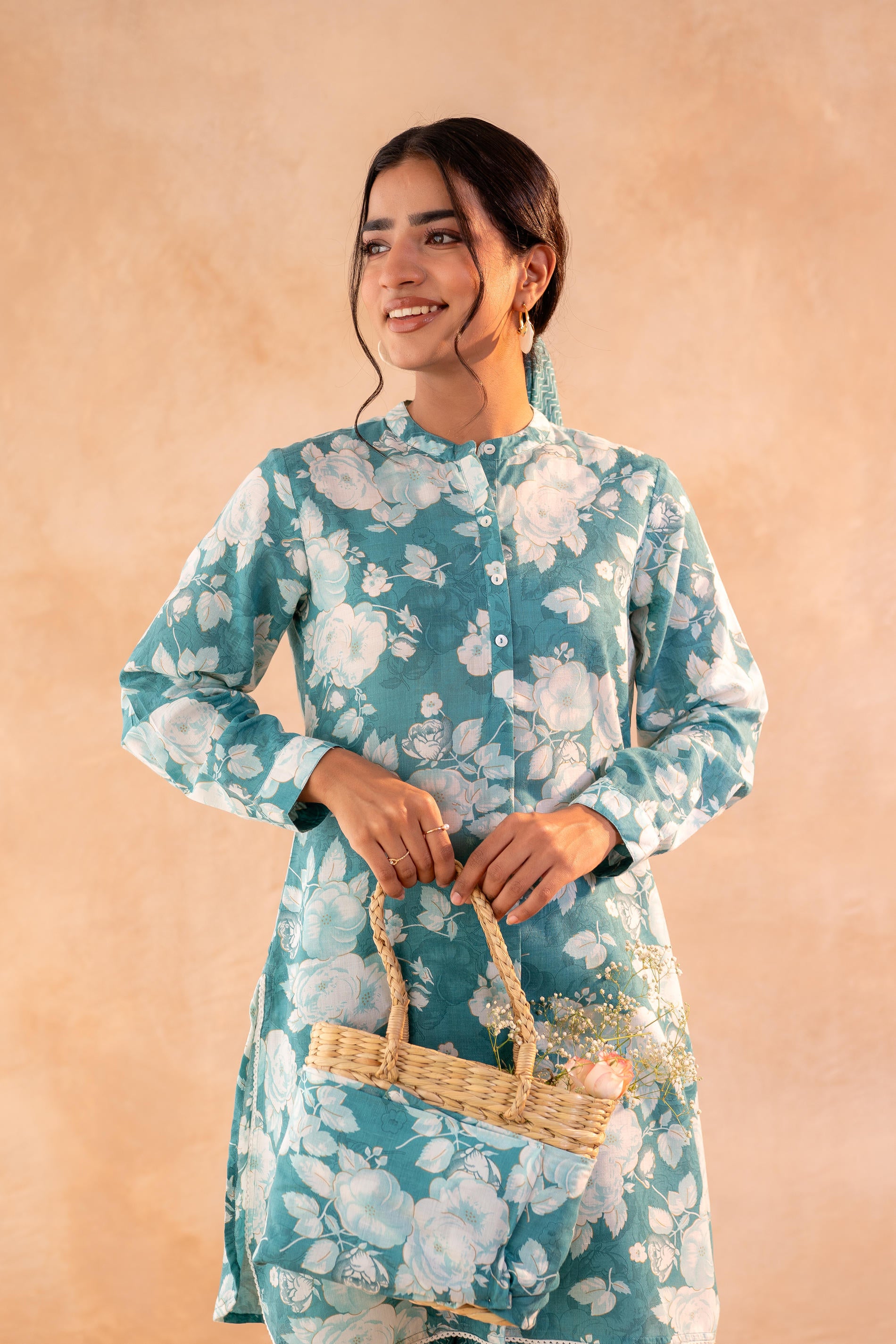 Teal Garden Bloom Kurta And Pant Set