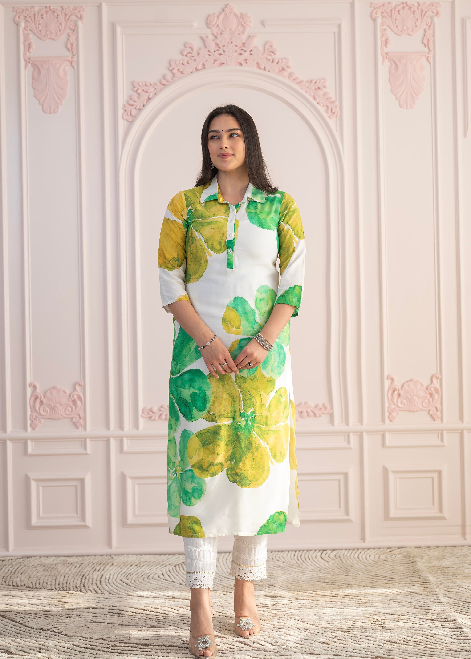 Green Floral Printed Viscose Kurta with Button Closure