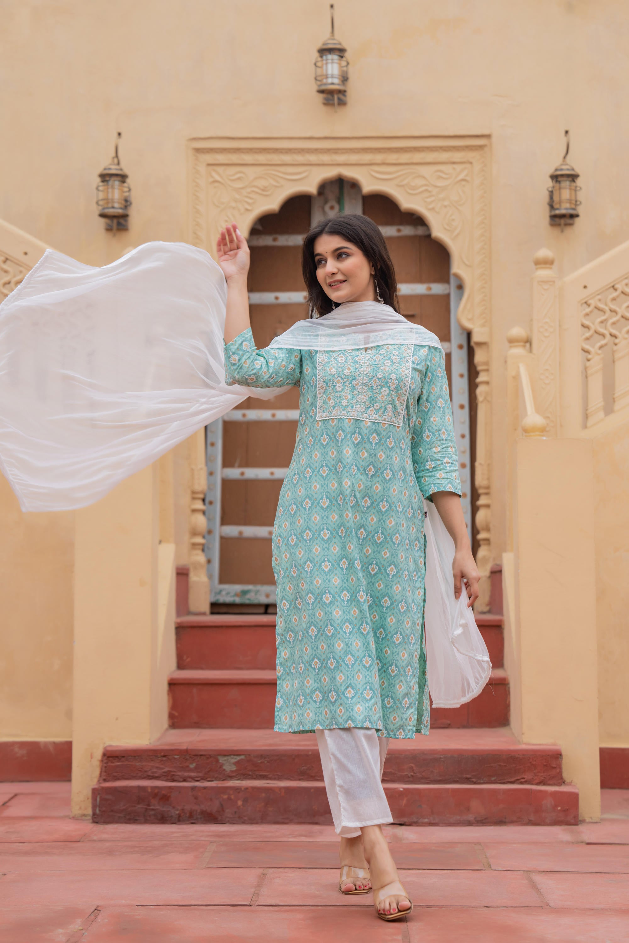 Light Blue Ethnic Motif Printed Viscose Kurta Set With Sequin & Thread Work