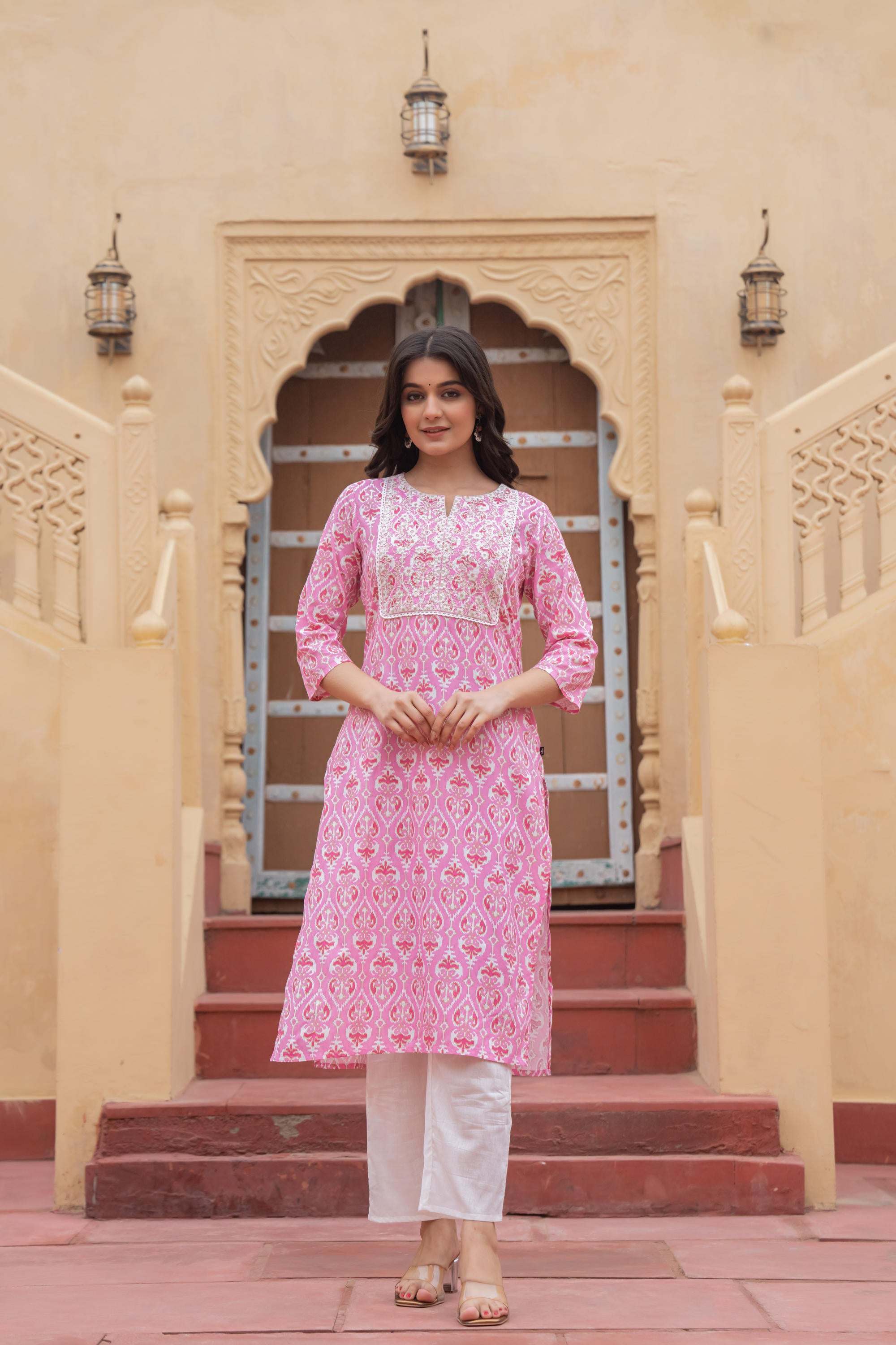 Pink Ethnic Motif Printed Viscose Kurta Set With Sequin & Thread Work