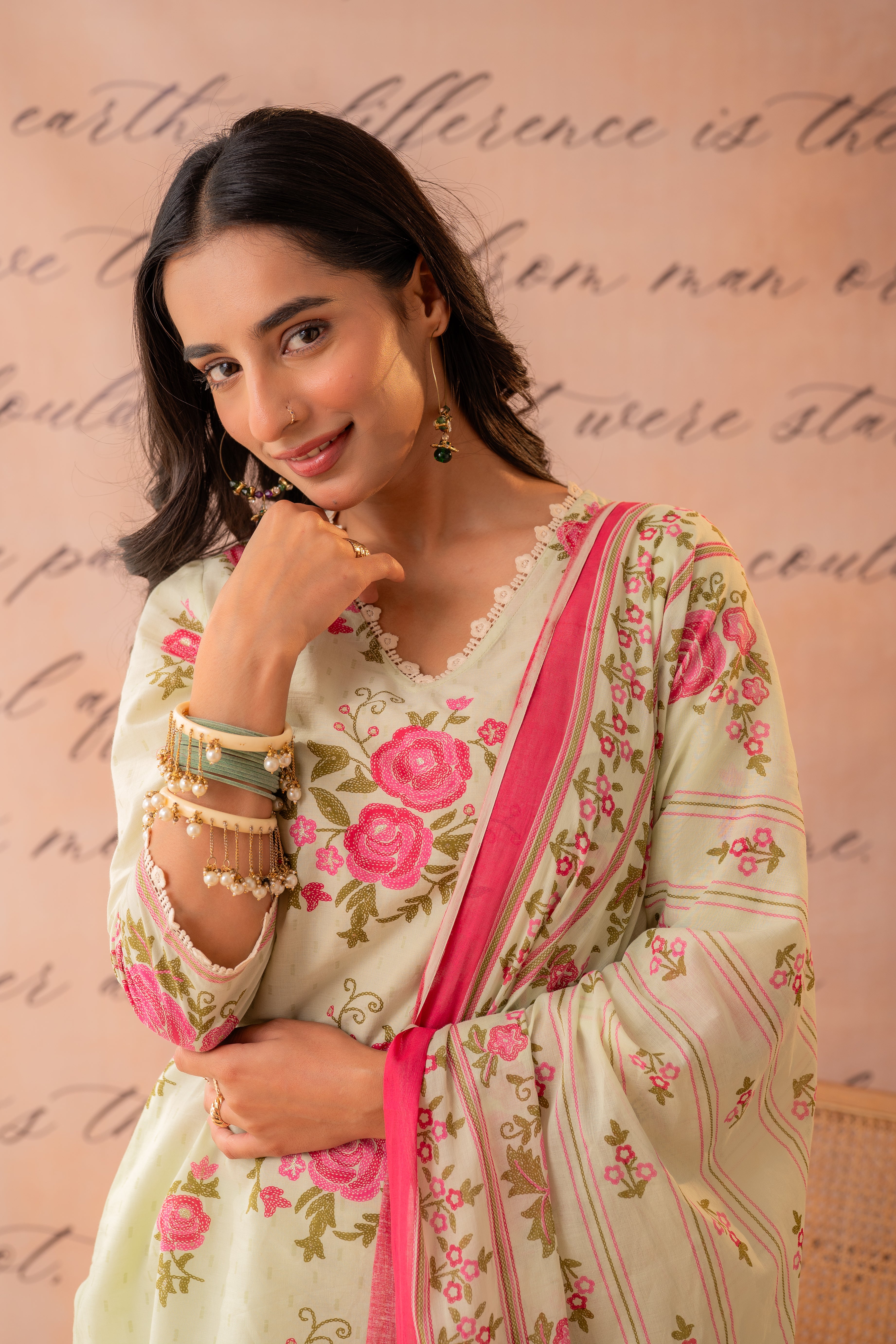 Gulbahaar Blush Floral Kurta Pant And Dupatta Set
