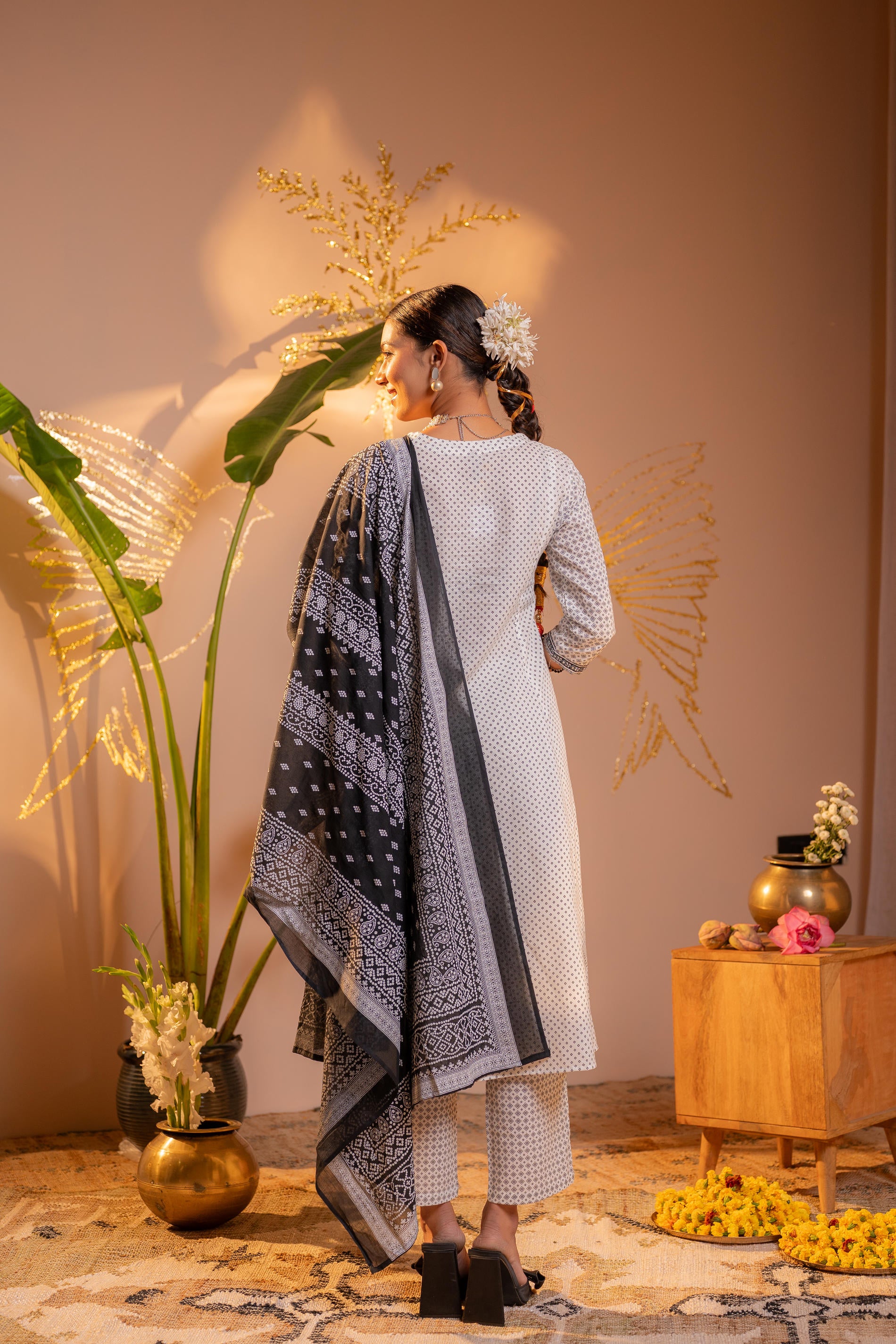 Black & White Viraasat Printed Kurta Pant And Dupatta Set with Dupatta