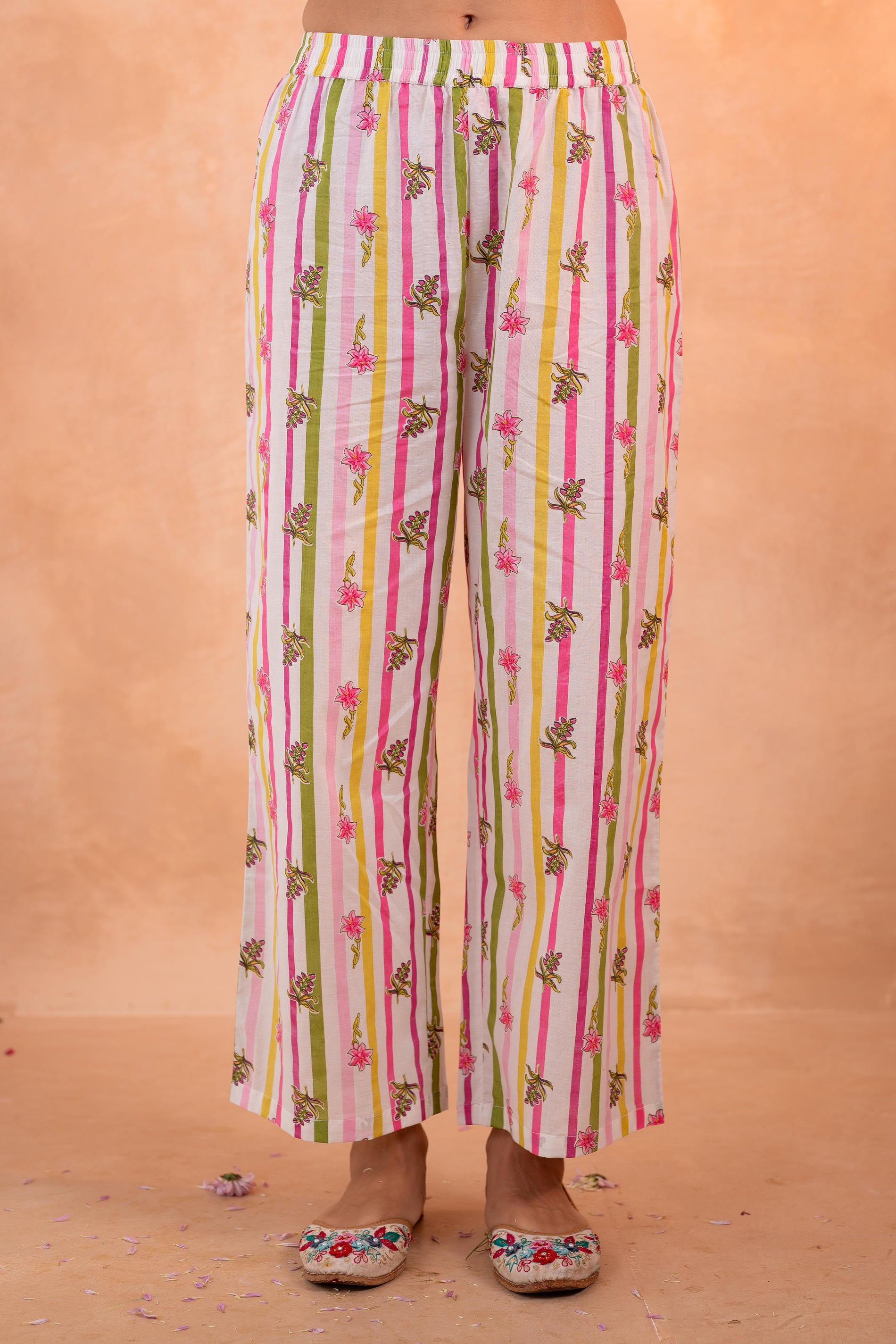 Elegant White Floral Kurta Set with Pink Dupatta