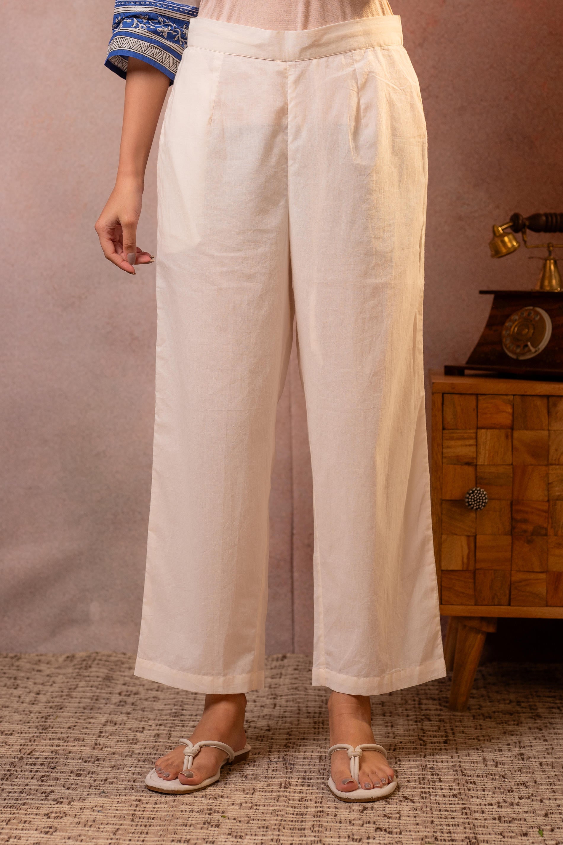 Cream Ethnic Printed Straight Kurta Set with Indigo Dupatta