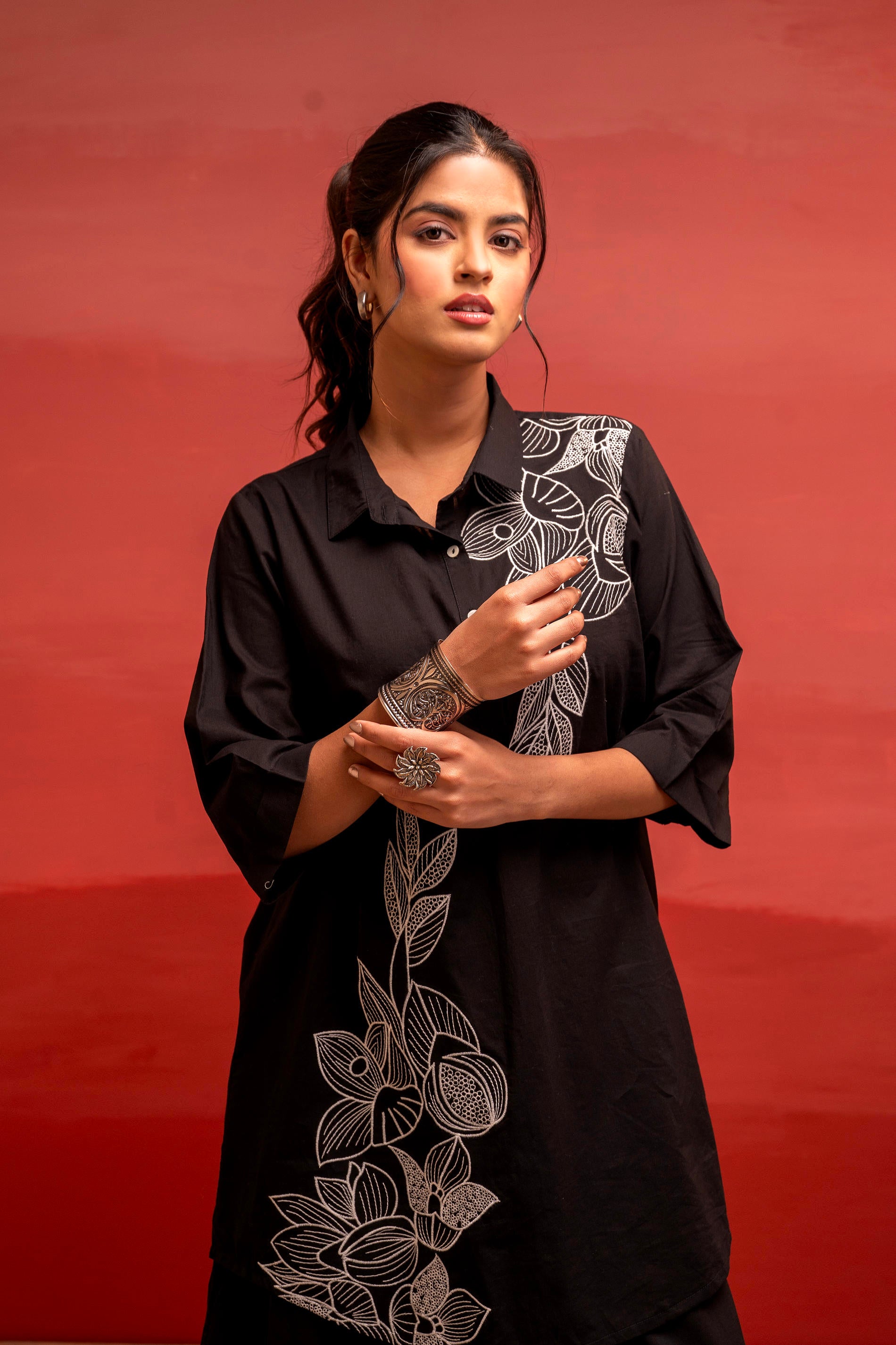 Black Solid Cotton Shirt and Pants Co-ord Set with Thread Work