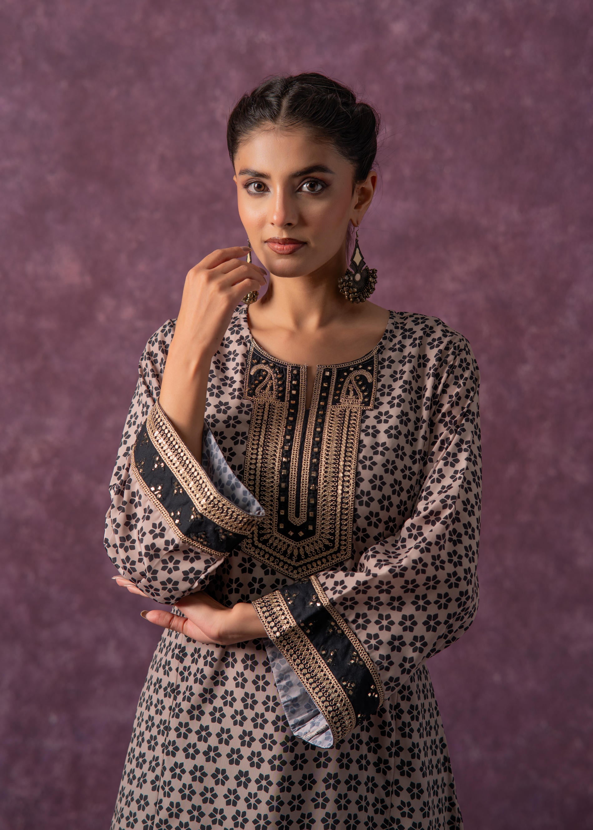 Noor Jaal Printed Long Kurta