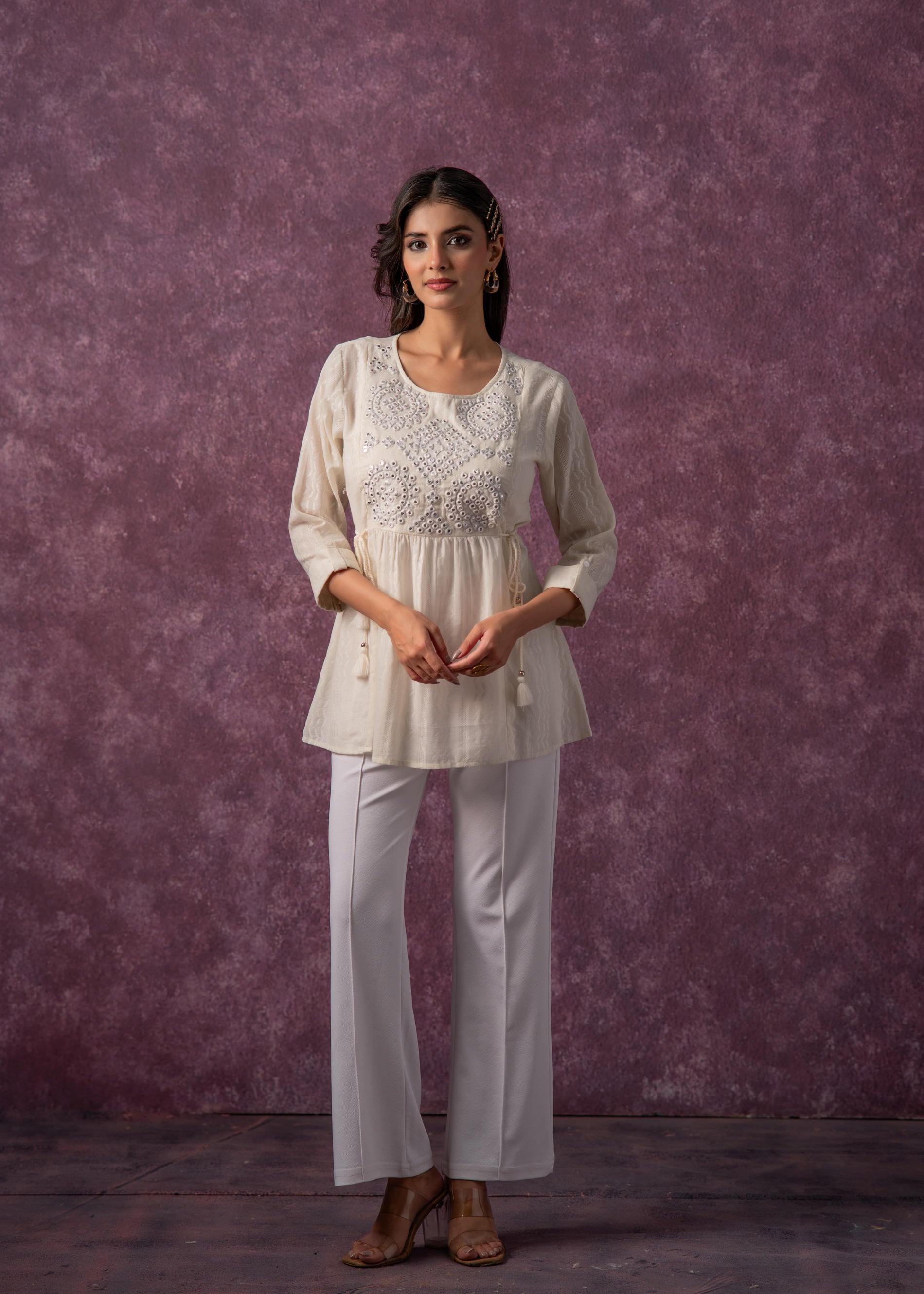 Women's Off-White Cotton Tunic with Thread & Mirror Work