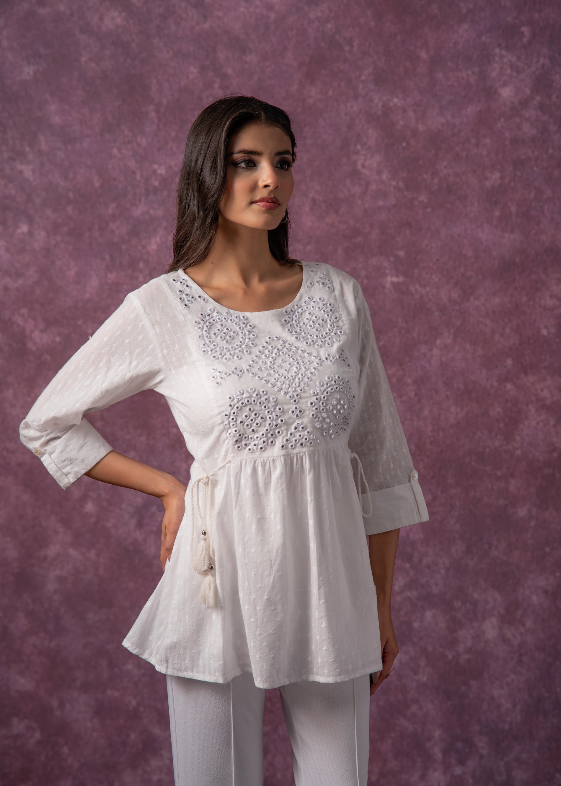 Women's Off-White Cotton Tunic with Thread & Mirror Work