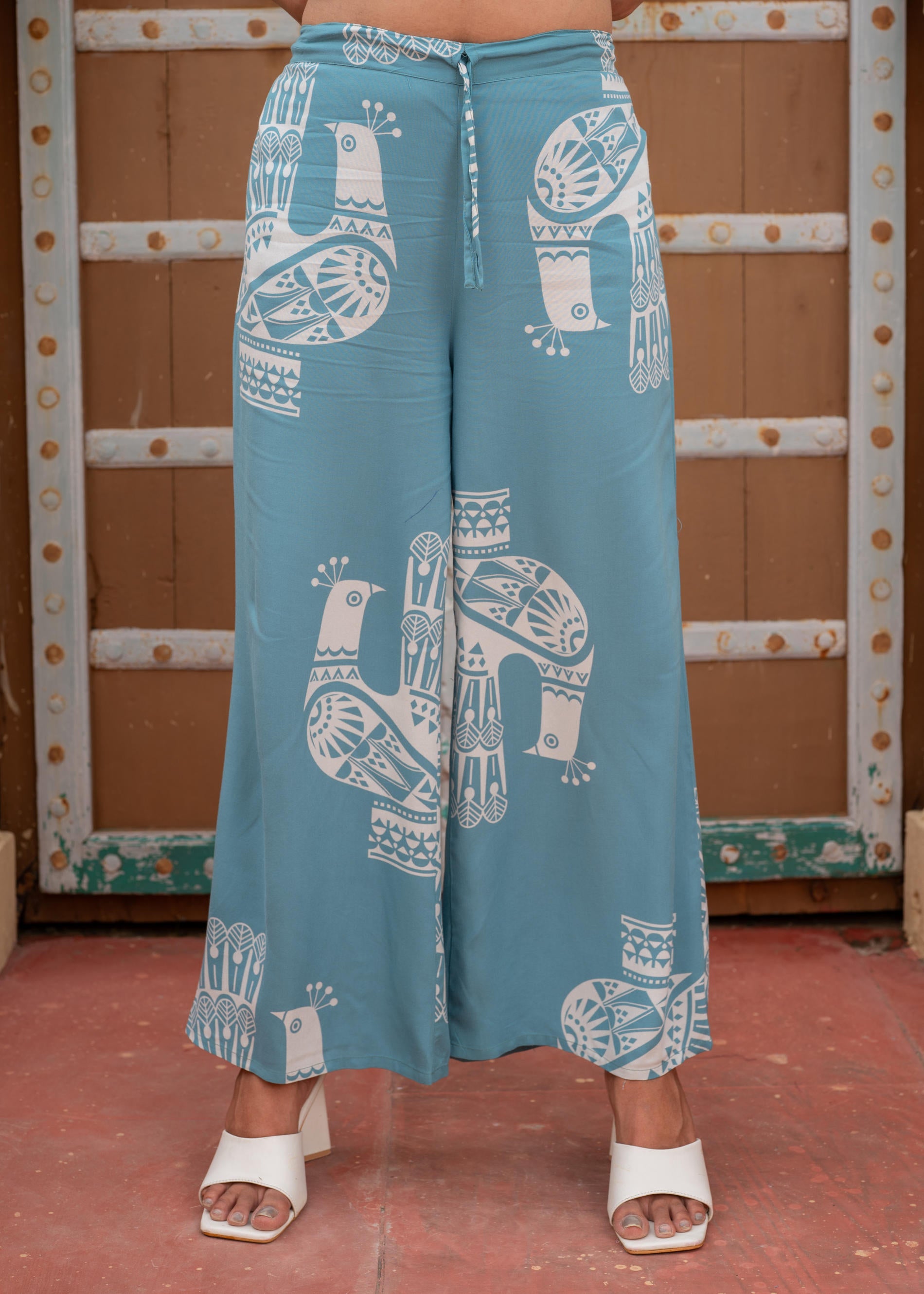 Women's Printed Powder Blue Viscose Kurta With Pant