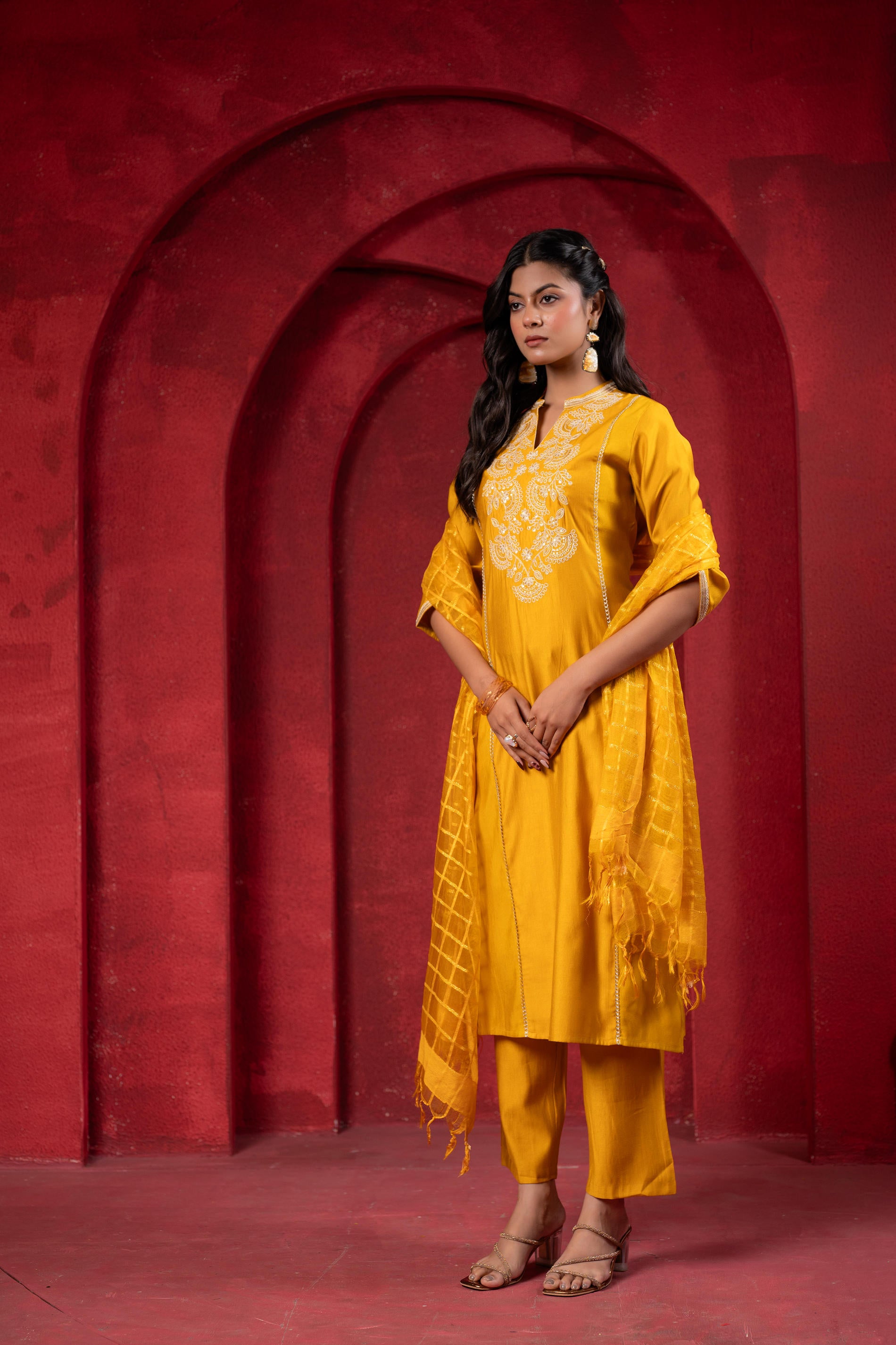 Sunlit Mustard Embroidered Kurta Set with Zari Checked Dupatta