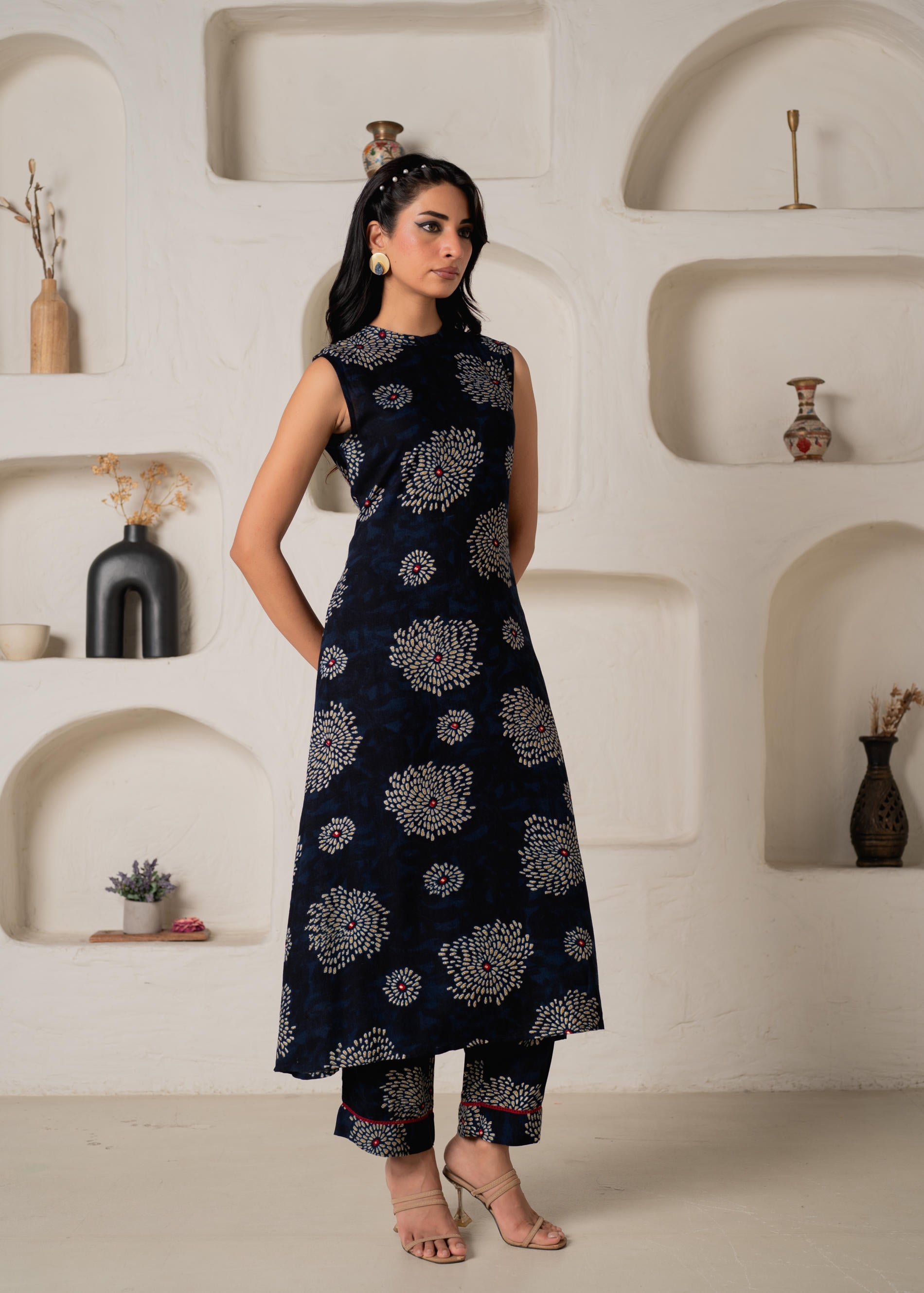 Women's Navy Floral Printed Kurta with Pant Set