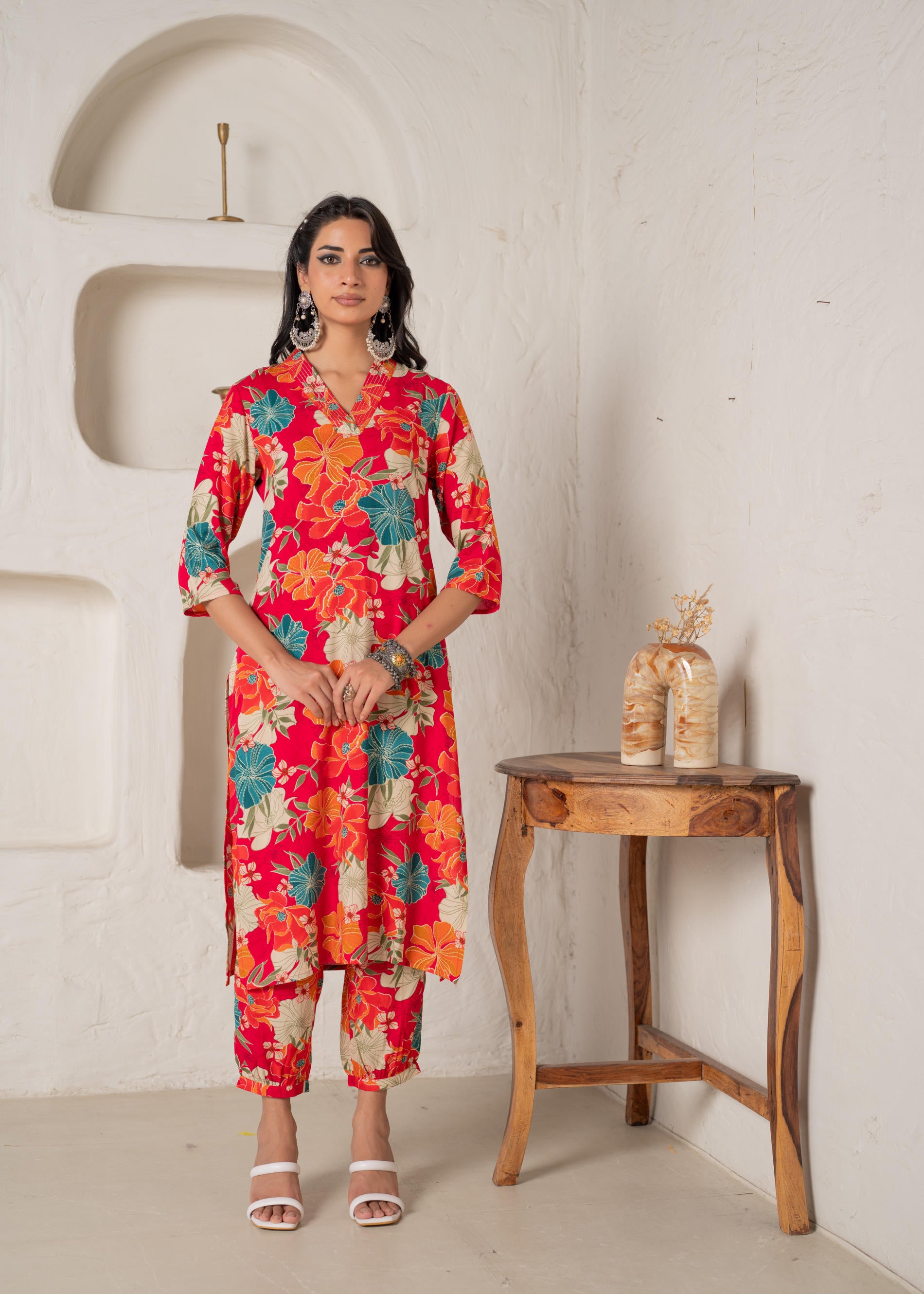 Floral Printed Straight Kurta Set