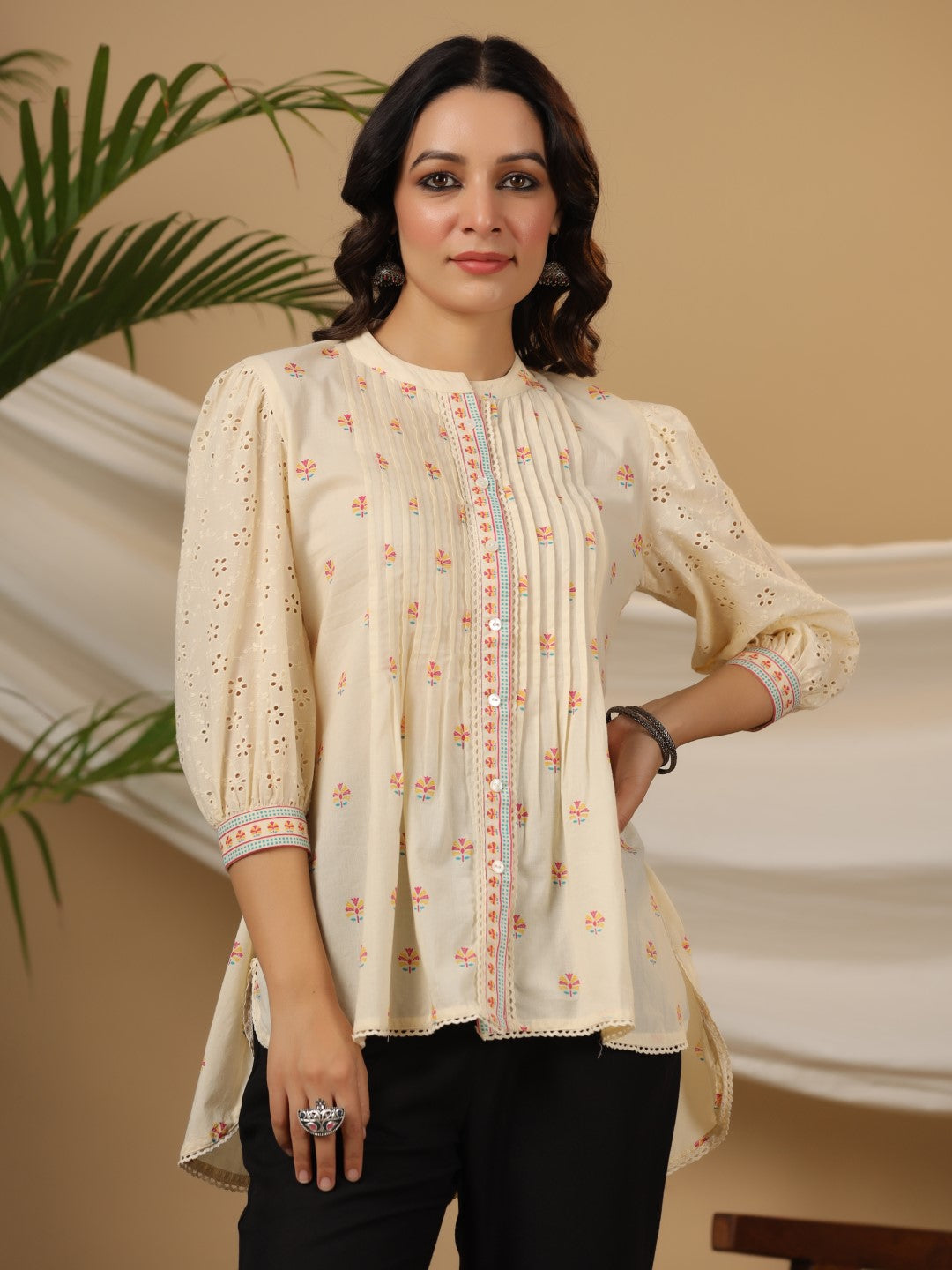 Juniper Off-white Ethnic Motif Printed Pure Cotton Tunic With Lace