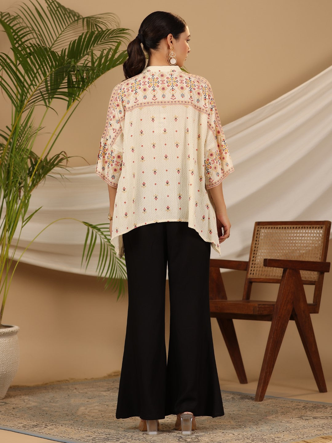 Juniper Women Off-White Rayon Crepe Printed Asymmetric Shirt