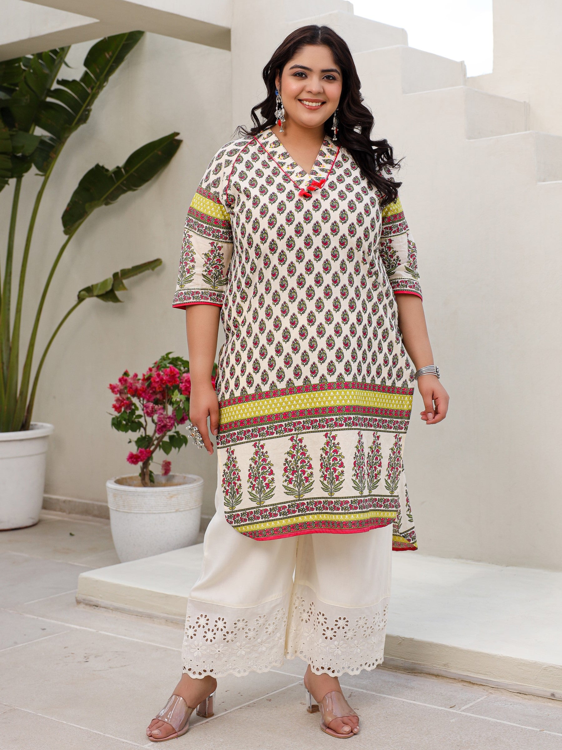 Juniper The Madhubala Women Beige Ethnic Motif Printed High Low Cotton Plus Size Kurta With Kaudis Tassels & Contract Piping