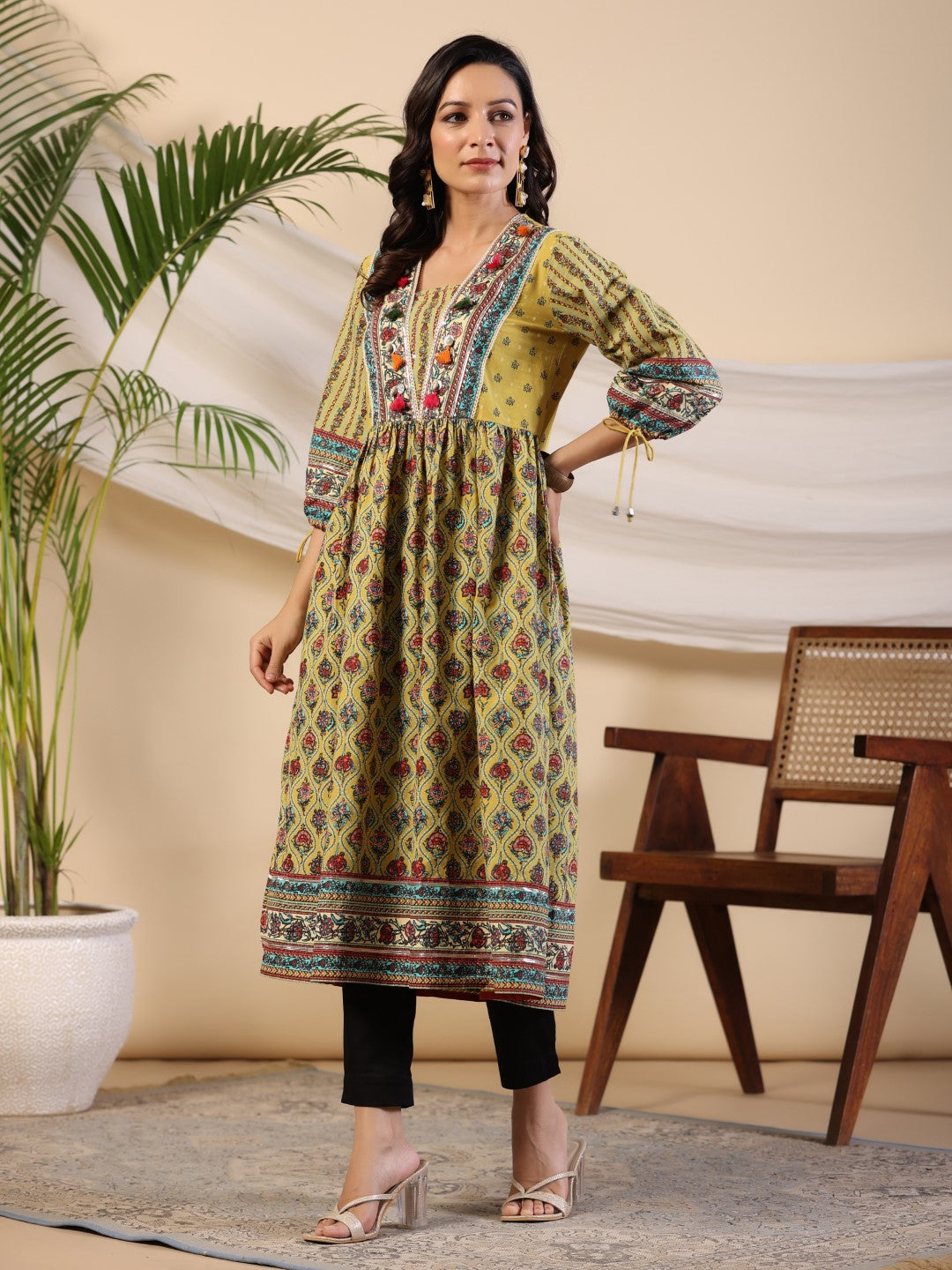 Juniper Lime Green Floral Printed Pure Cotton Kurta With Lace