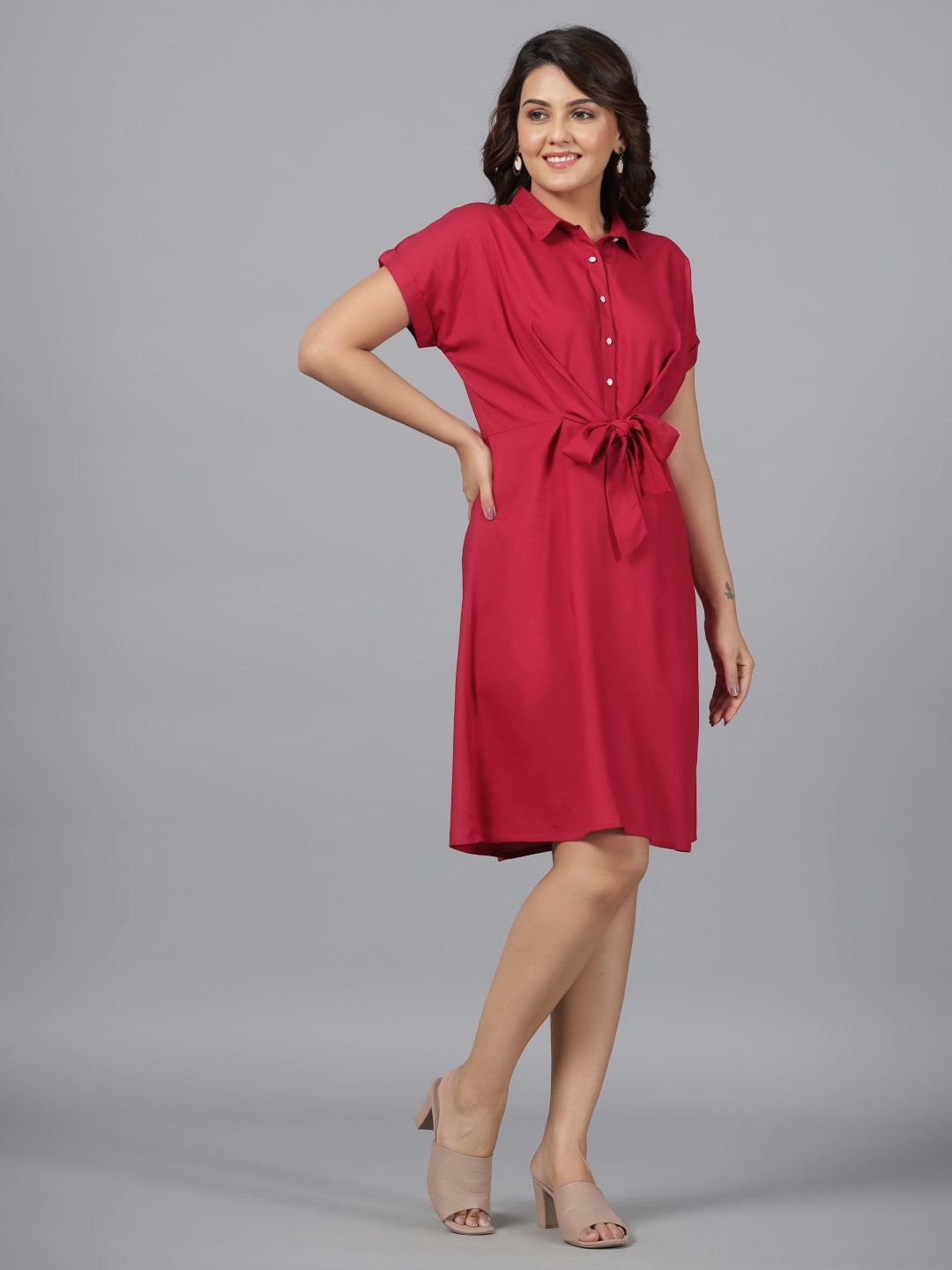 Fuchsia Rayon Solid Short Dress
