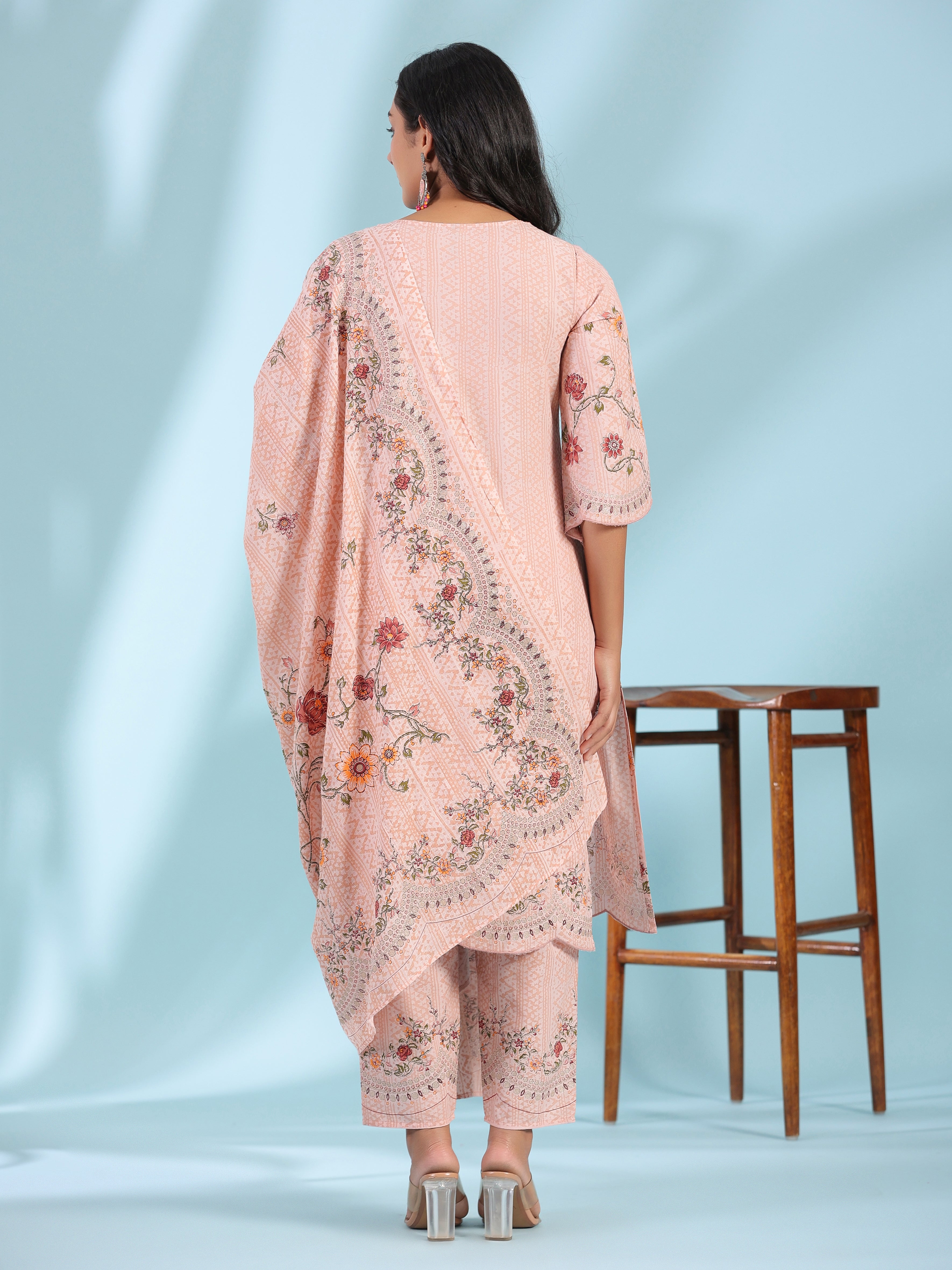 Juniper Women Pink Cotton Cambric Printed Kurta Set