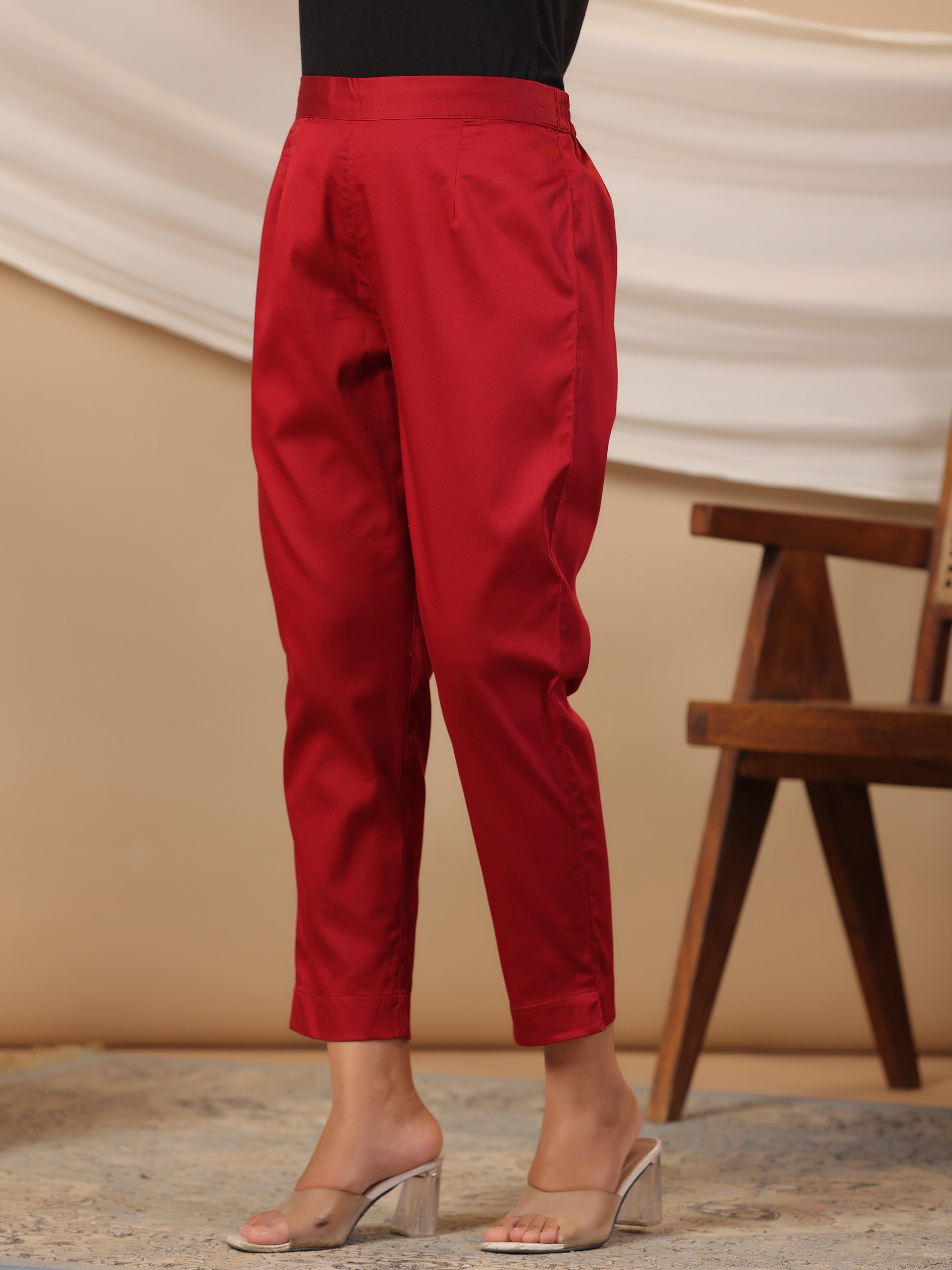 Juniper Women Maroon Cotton Lycra Solid Slim Fit Pants