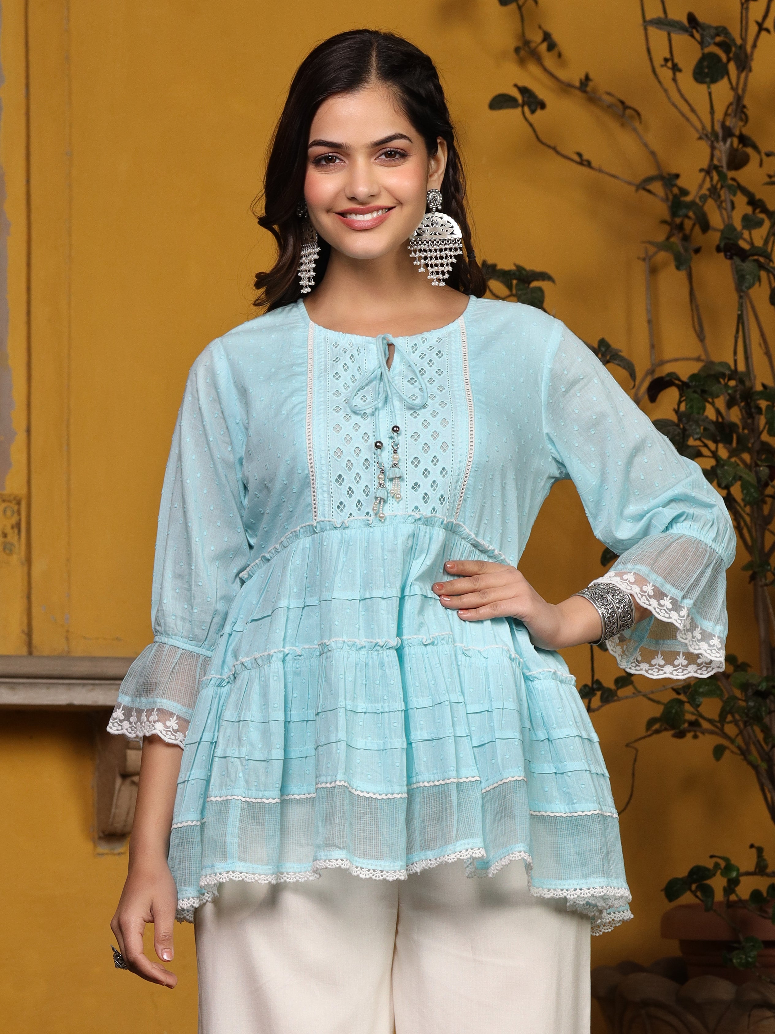 Juniper Sky Blue Solid Peplum Lacy Keyhole Neckline Tunic With Lining