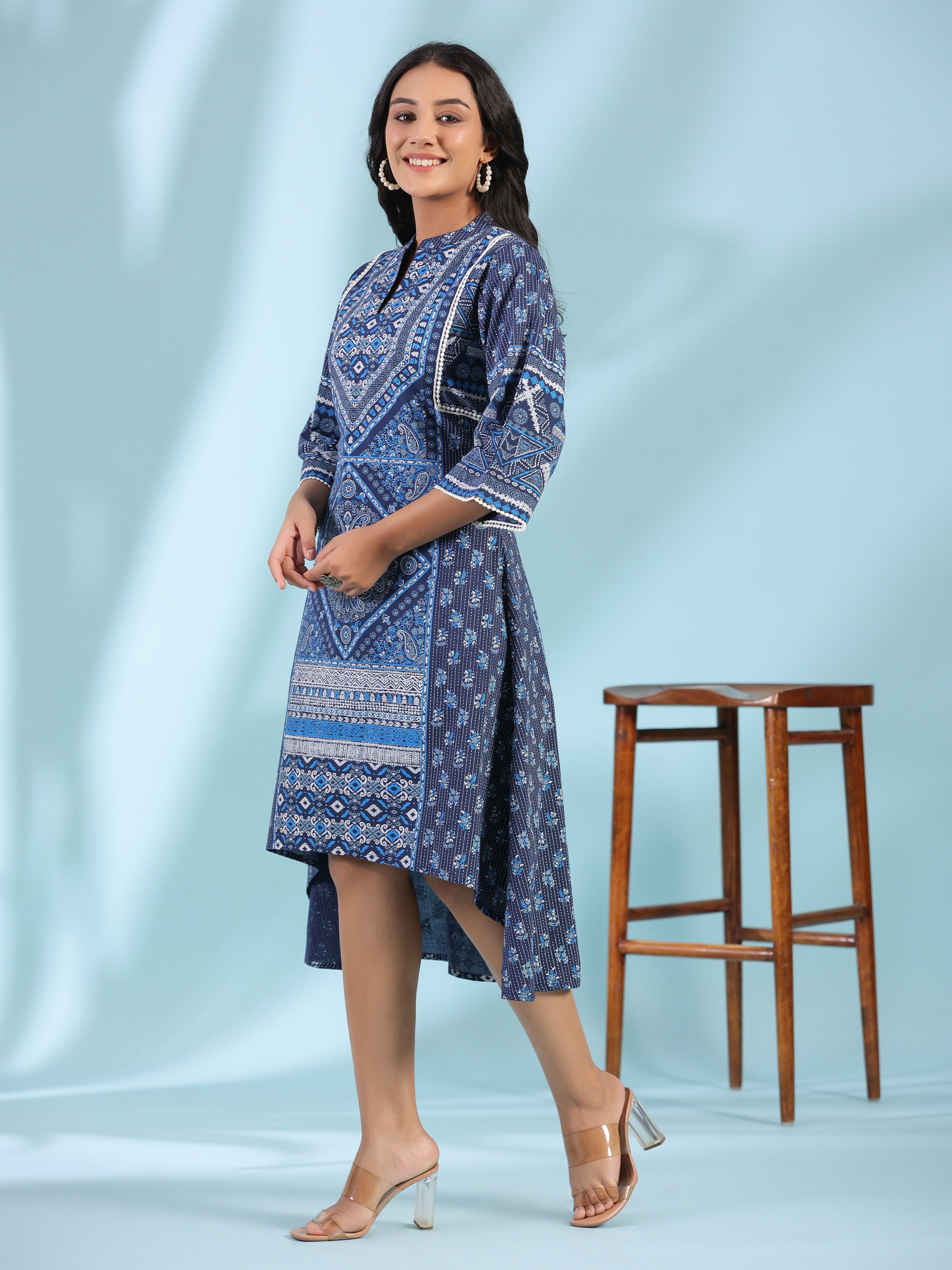Juniper Women Blue Cotton Cambric Printed A-Line Kurta