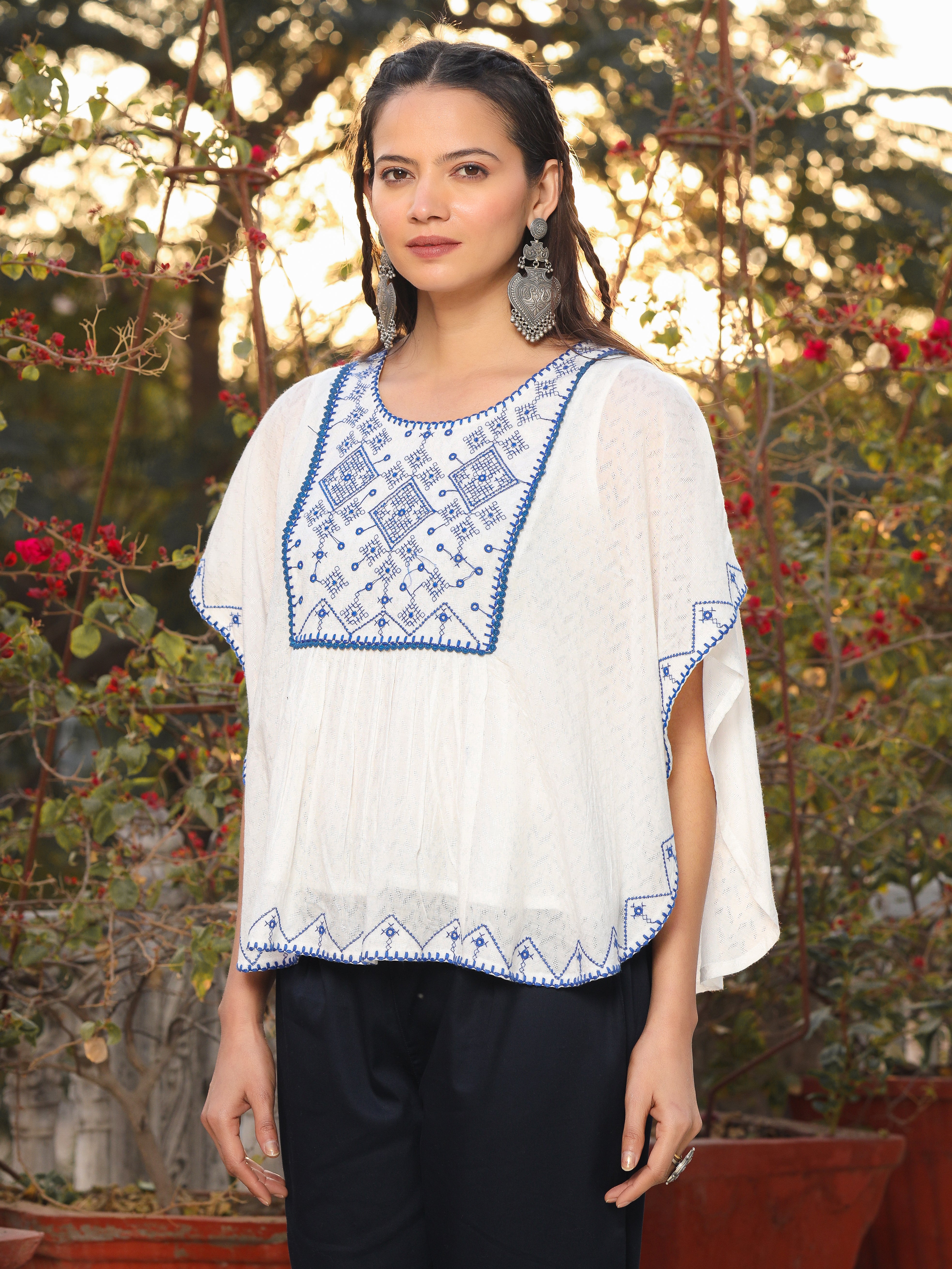 Juniper White Viscose Dobby Kaftan Tunic With Blue Thread Embroidery