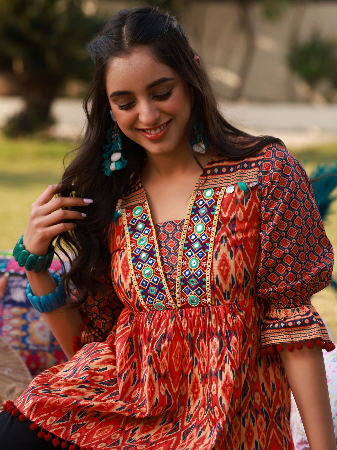 Indian Ethnic Wear for Women - Buy Ethnic Wear for Women and Girls Online